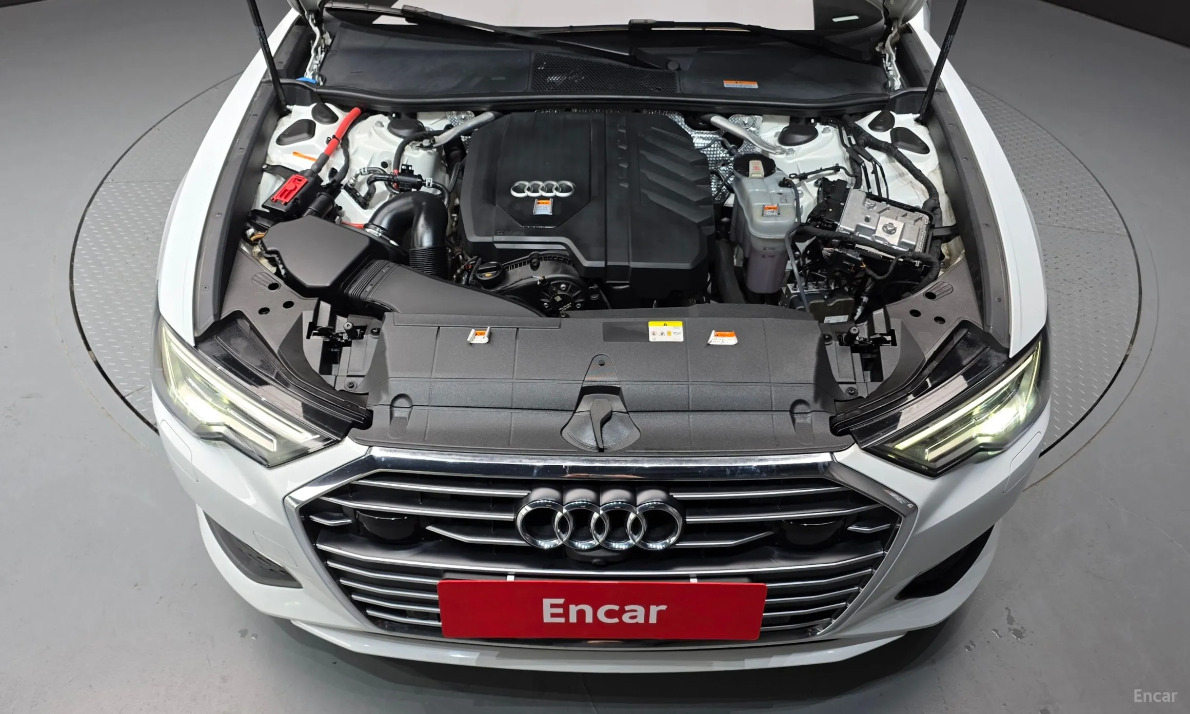 Audi A6 (C8) превью 6