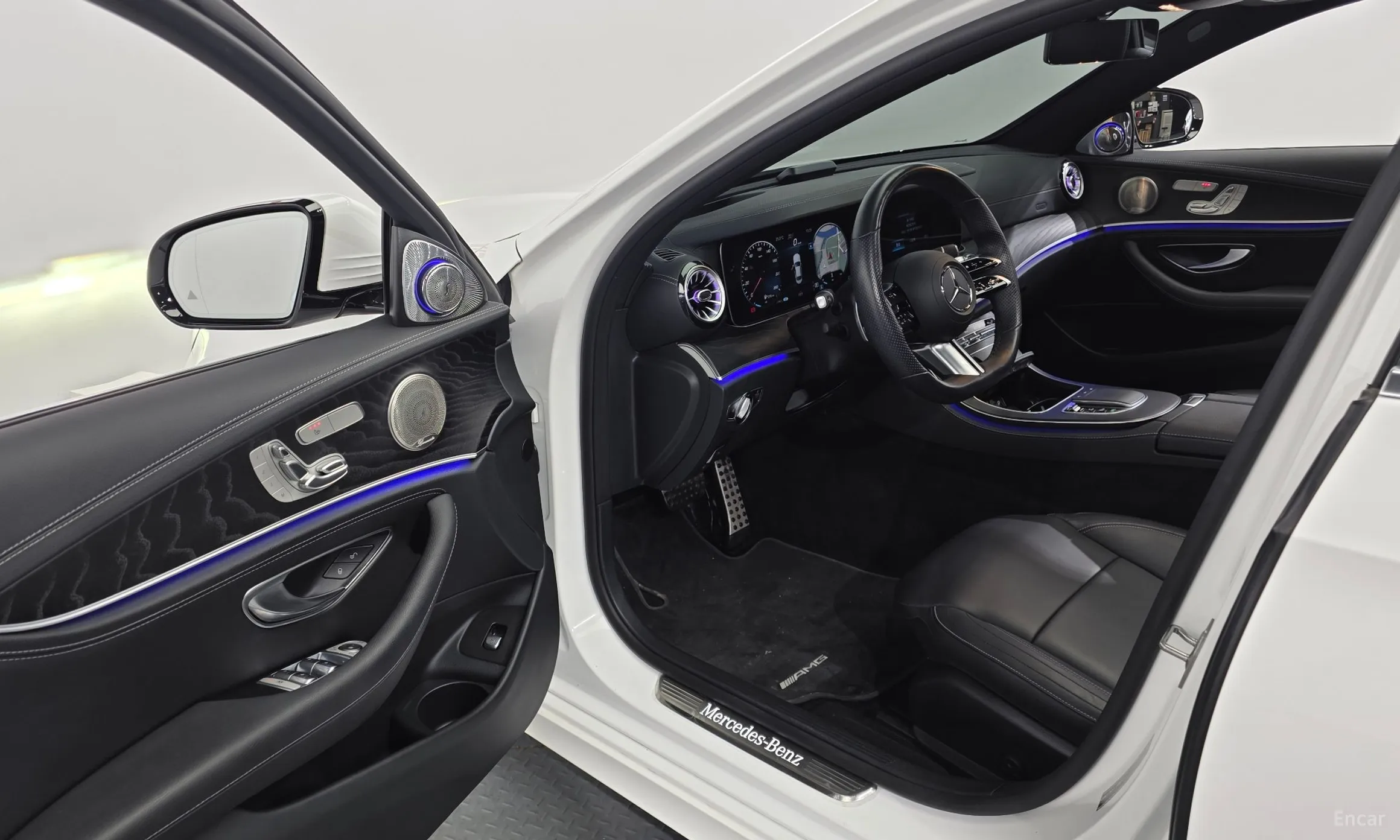 Mercedes Benz E-Class W213 превью 10