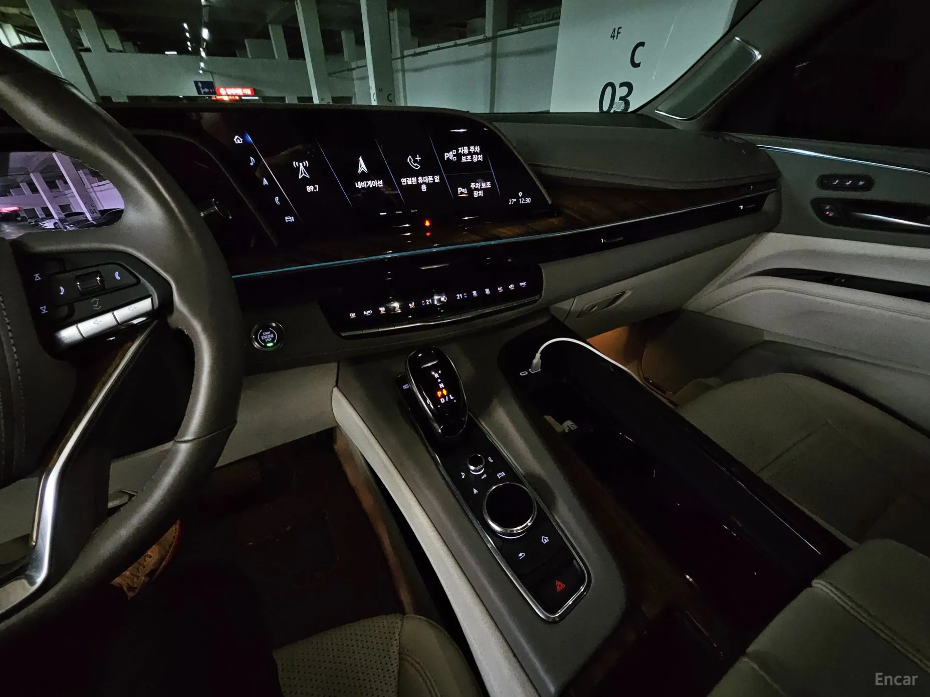 Cadillac Escalade 5th Generation превью 5
