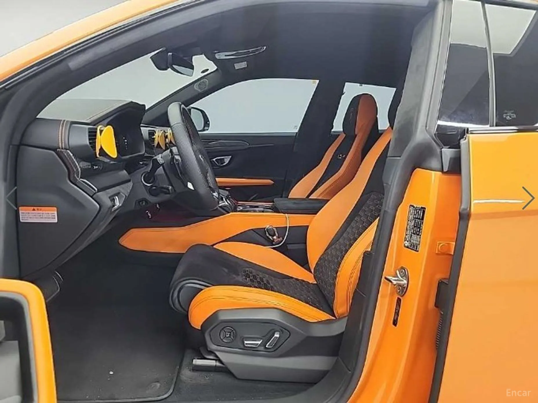Lamborghini Urus превью 11