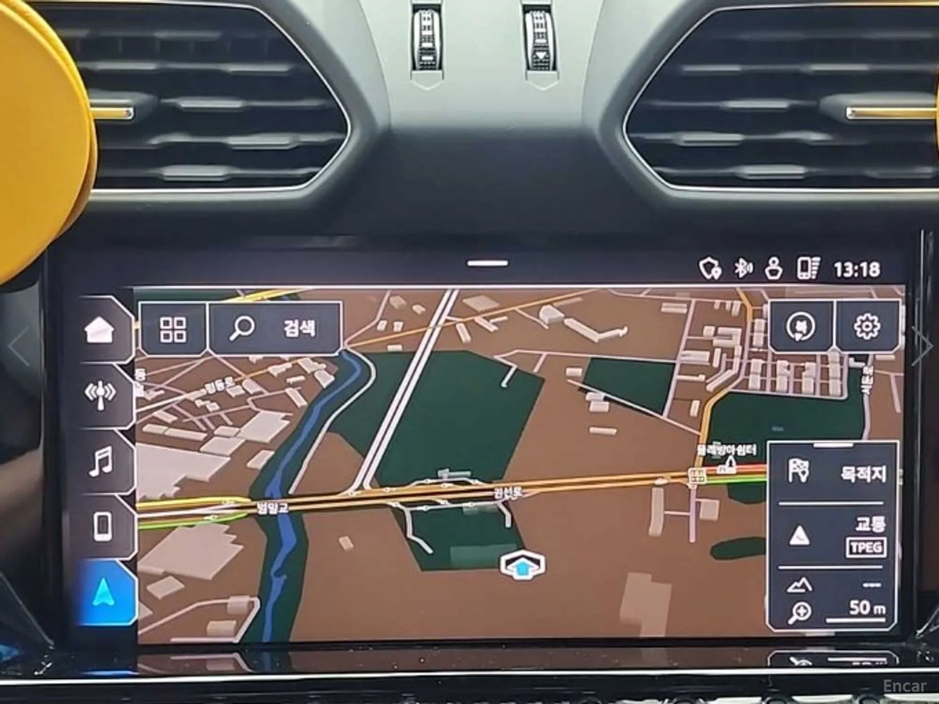 Lamborghini Urus превью 14