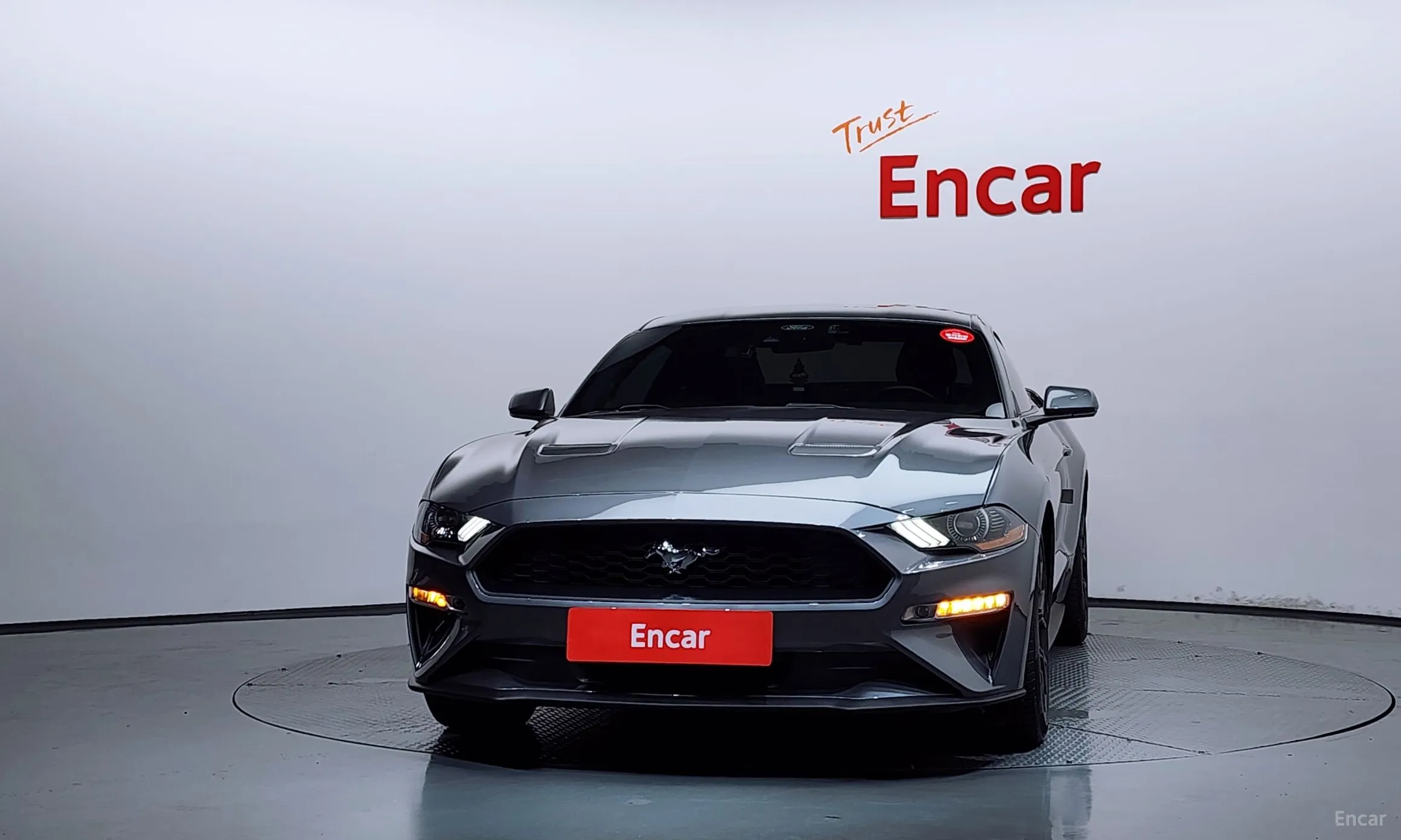 Ford Mustang превью 3