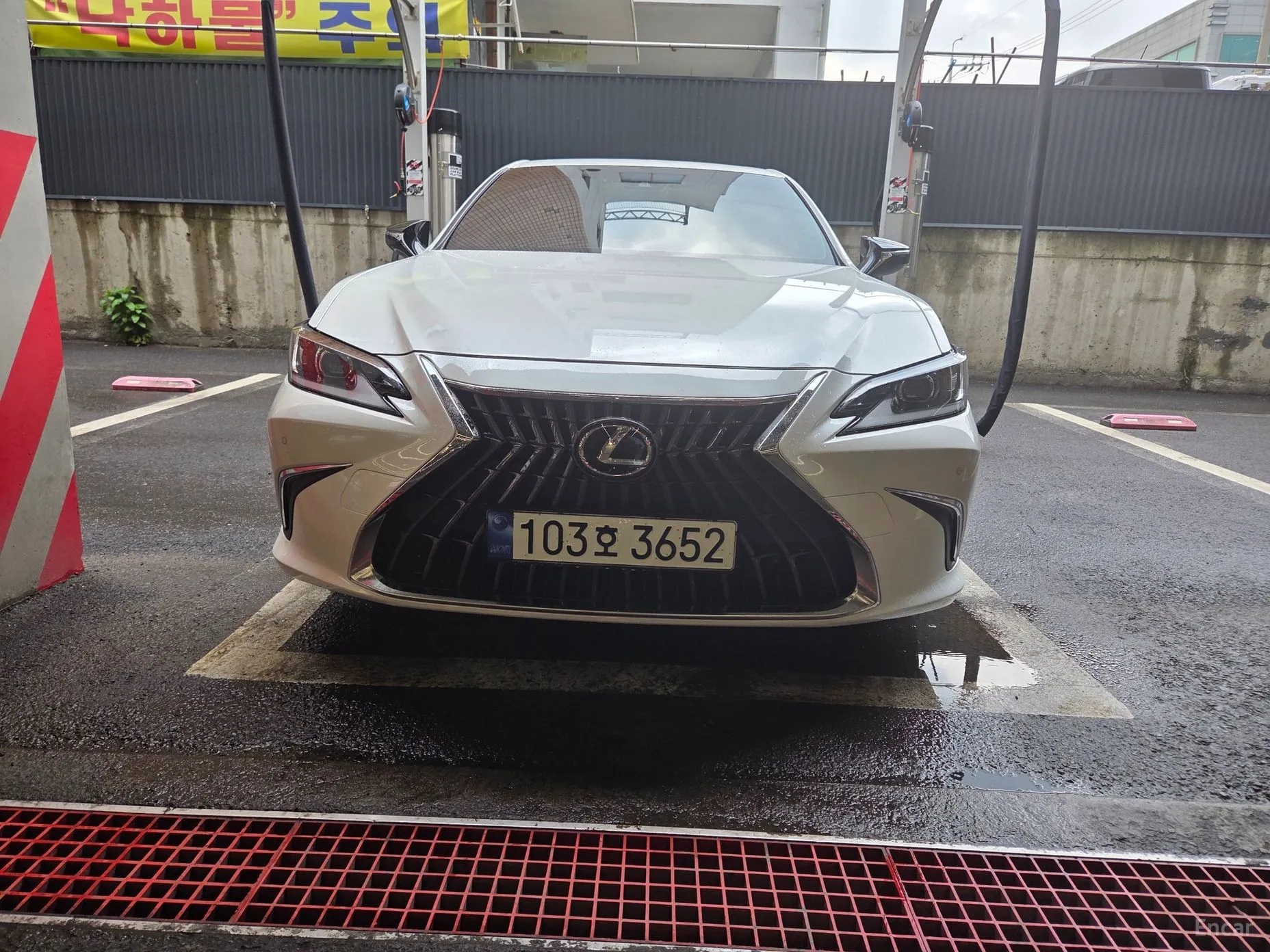 Lexus ES300h 7th Generation