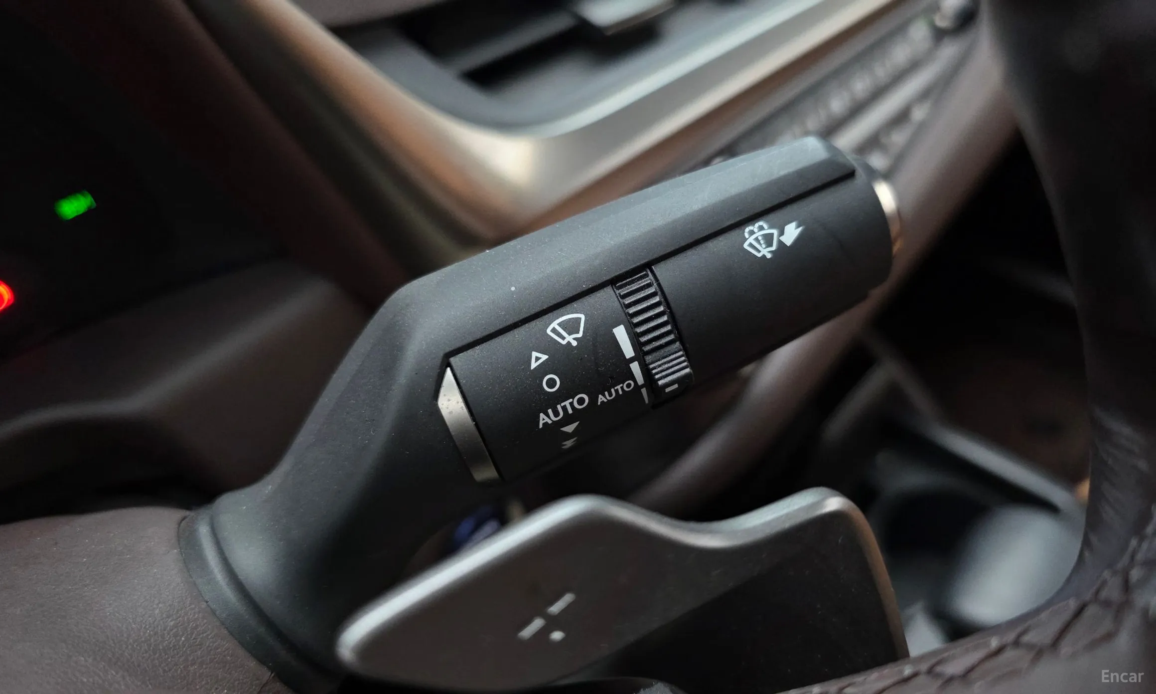 Lexus ES300h 7th Generation превью 19