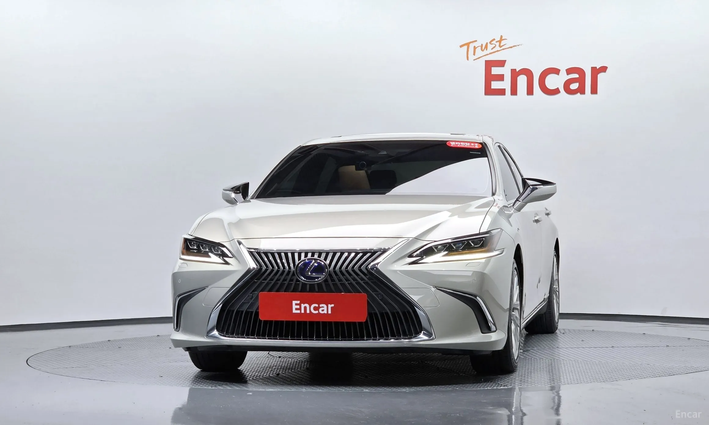 Lexus ES300h 7th Generation превью 3