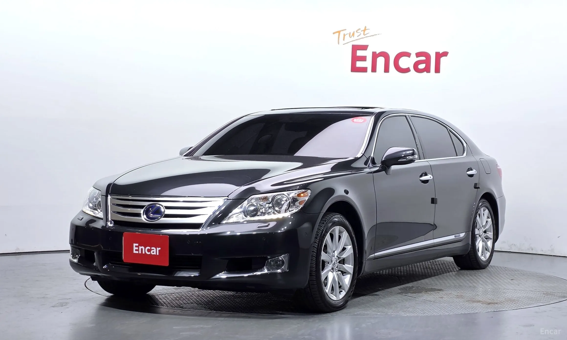 Lexus LS600hL