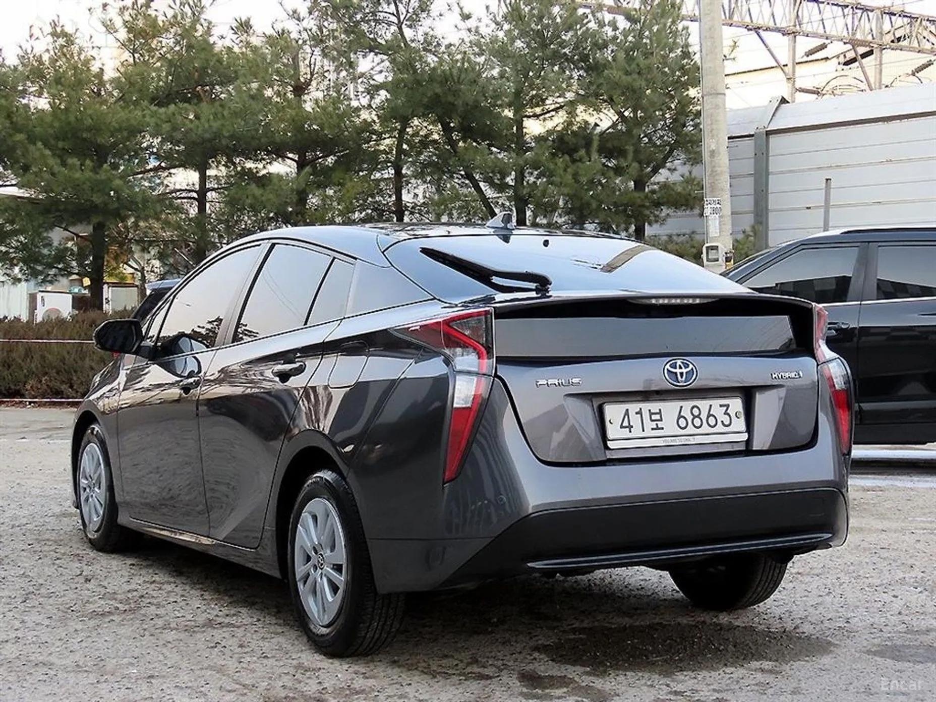 Toyota Prius 4th Generation превью 3