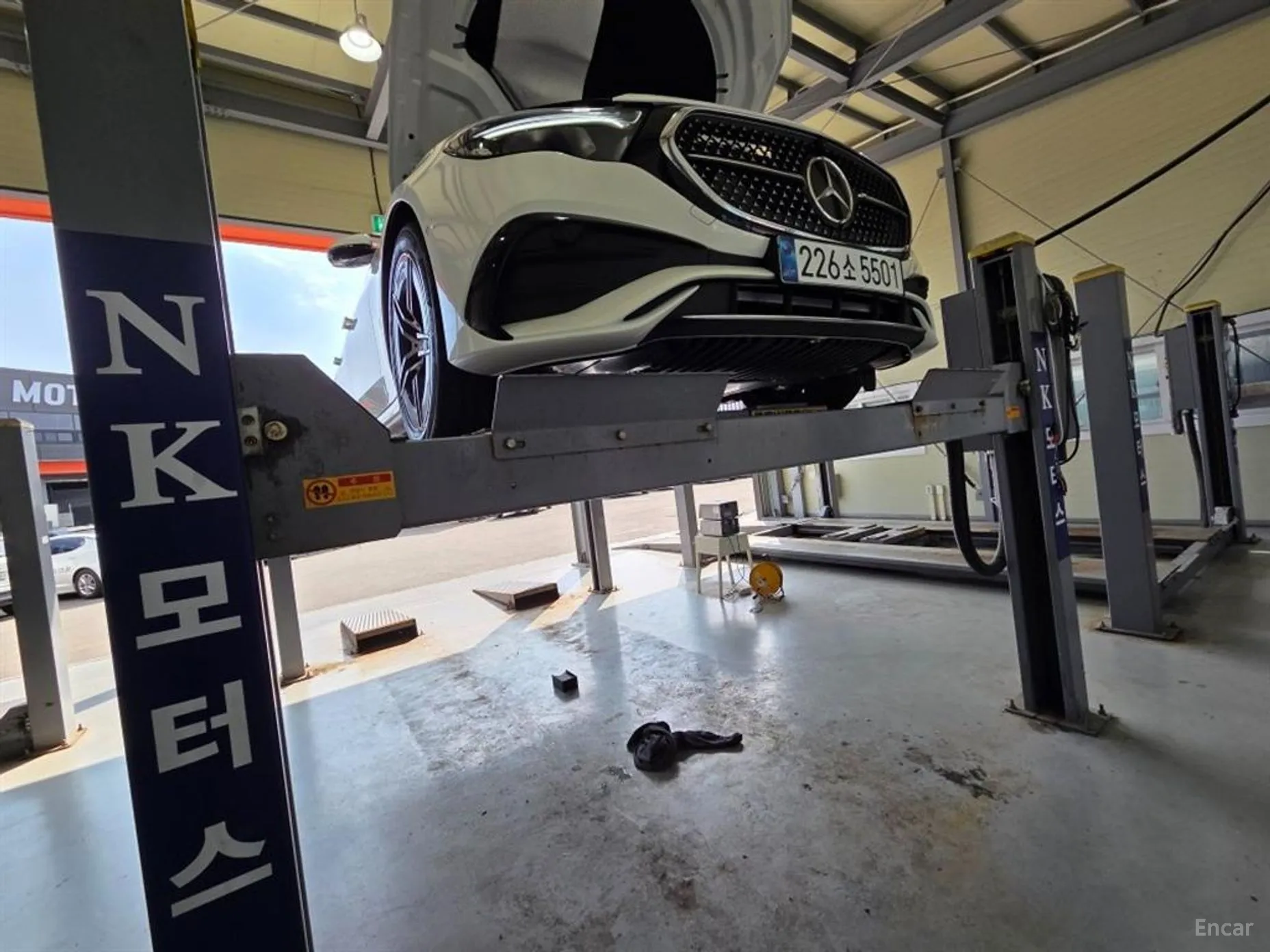 Mercedes Benz E-Class W214