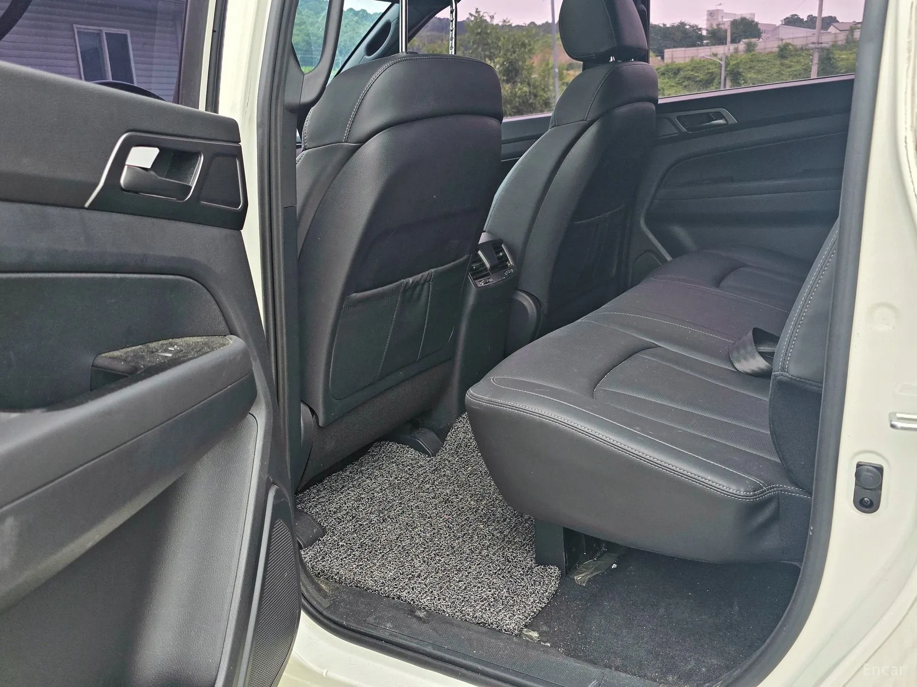 KG Mobility (SsangYong) Rexton Sports превью 11