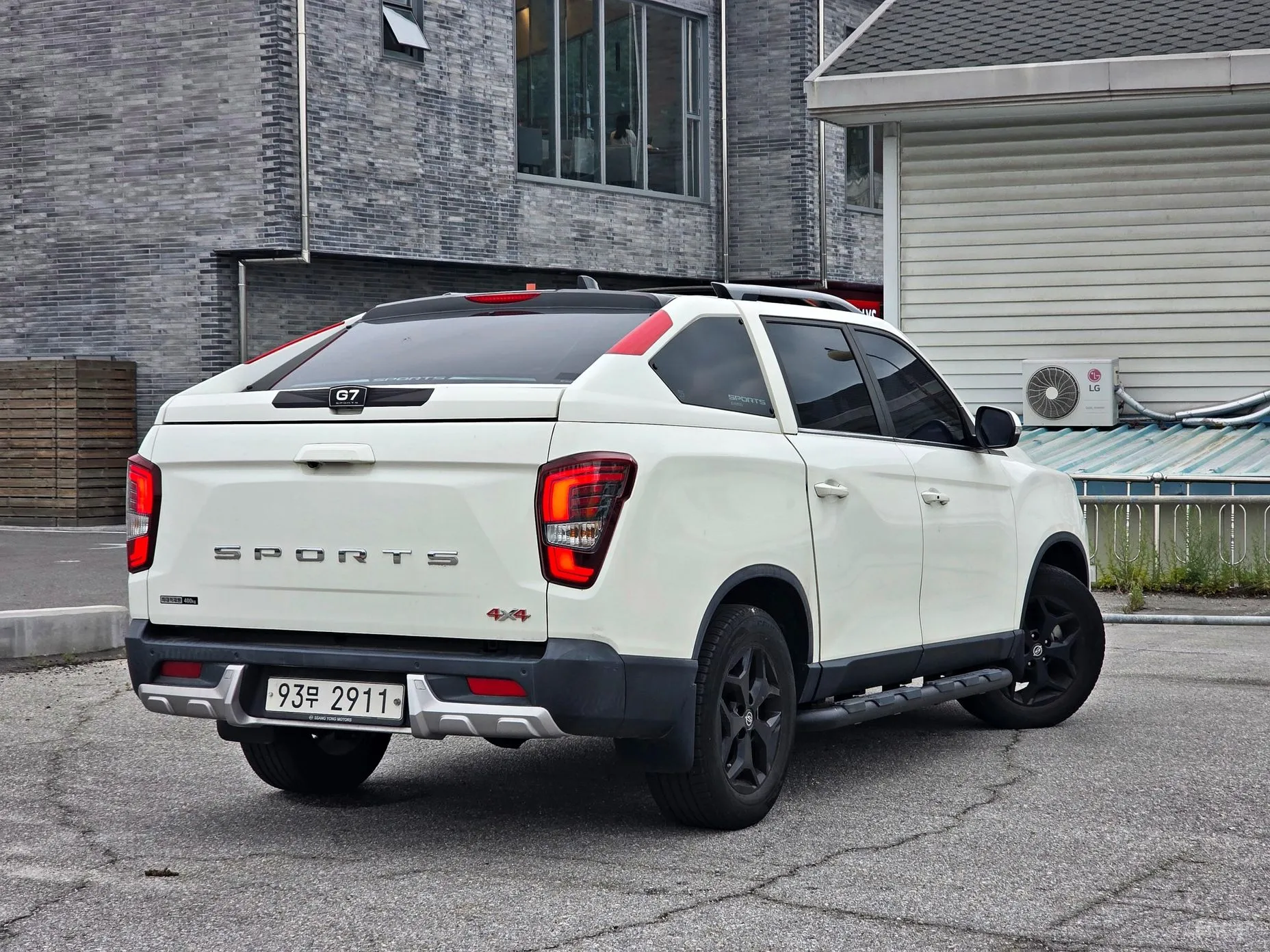 KG Mobility (SsangYong) Rexton Sports превью 4