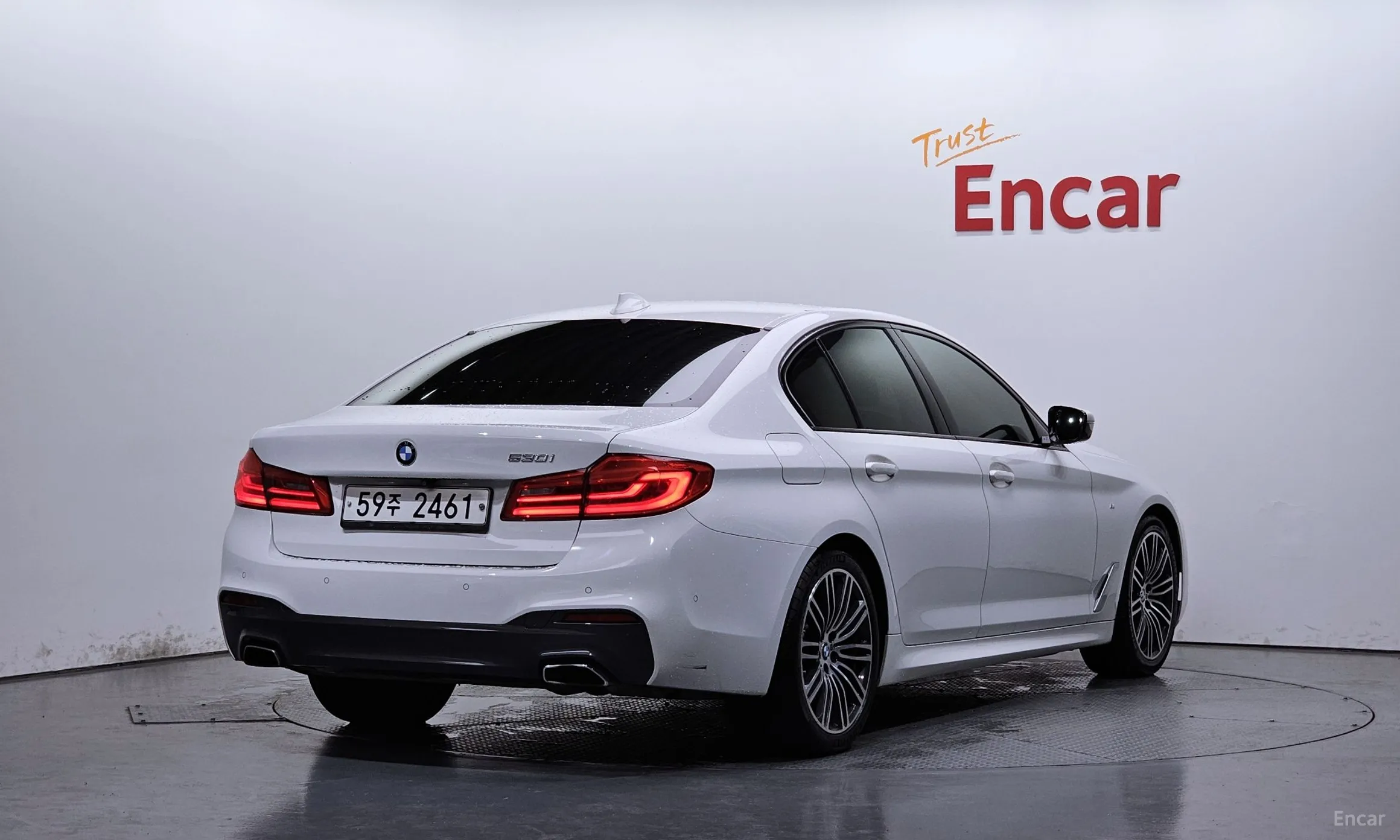 BMW 5 Series (G30)