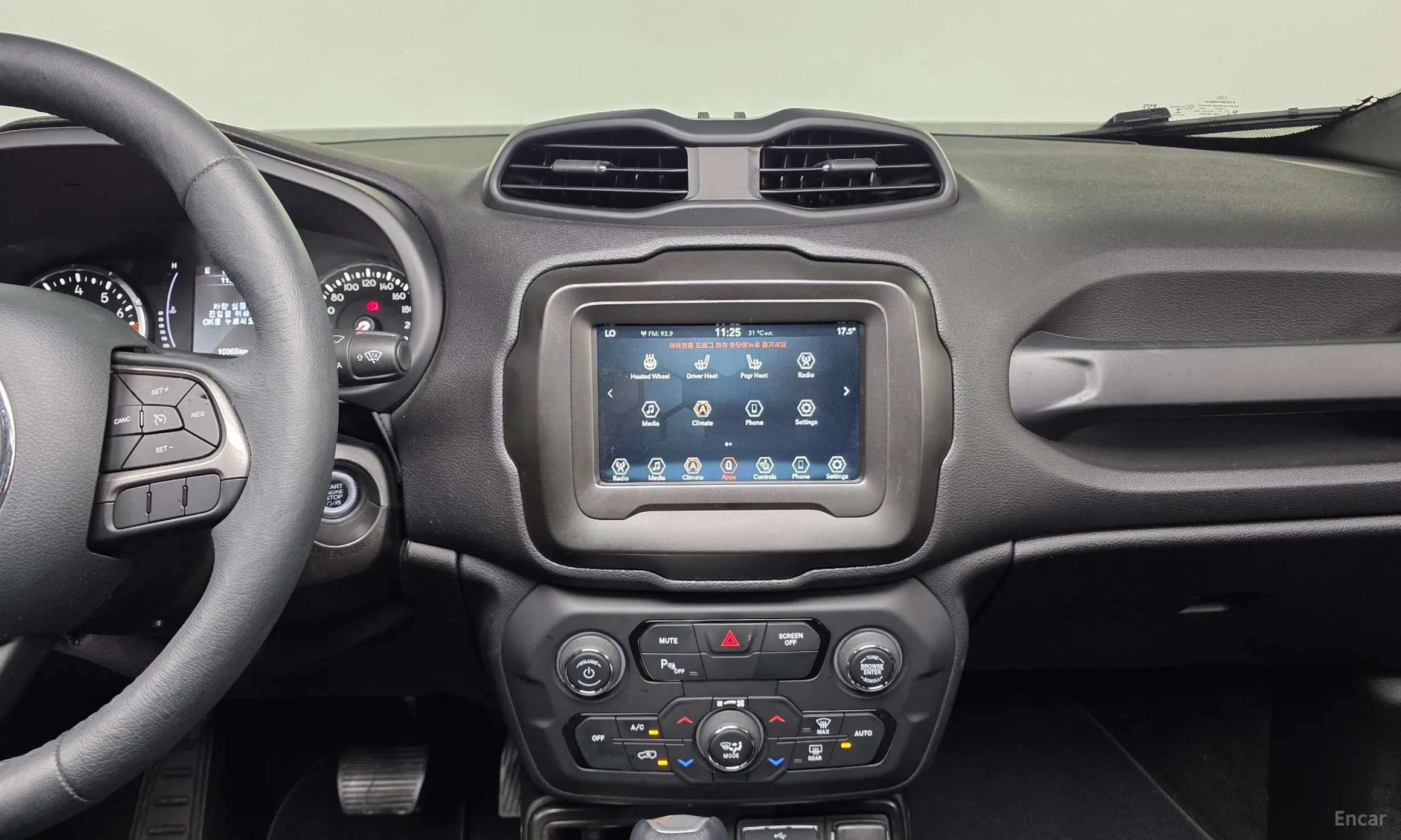 Jeep Renegade превью 14