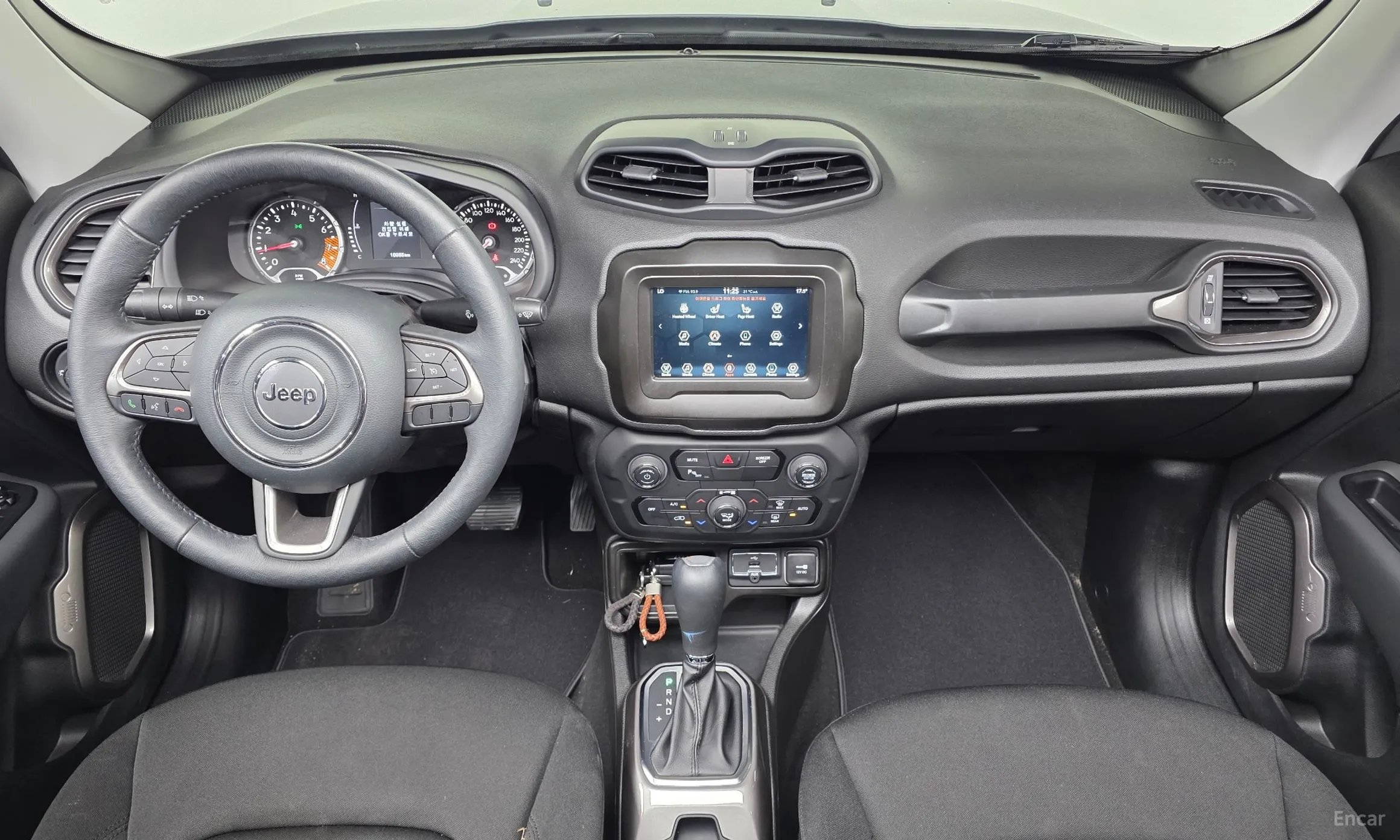 Jeep Renegade превью 7