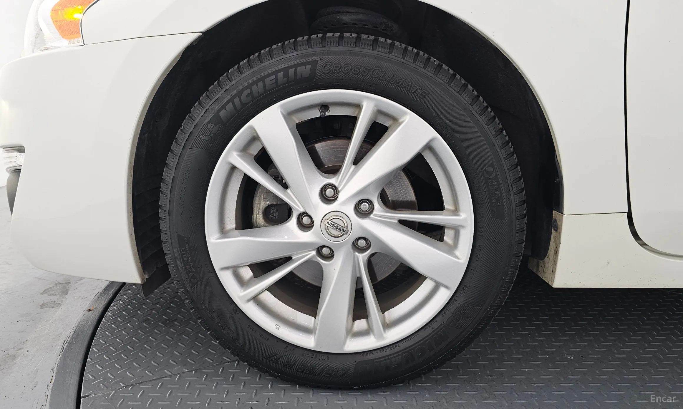 Nissan Altima превью 5
