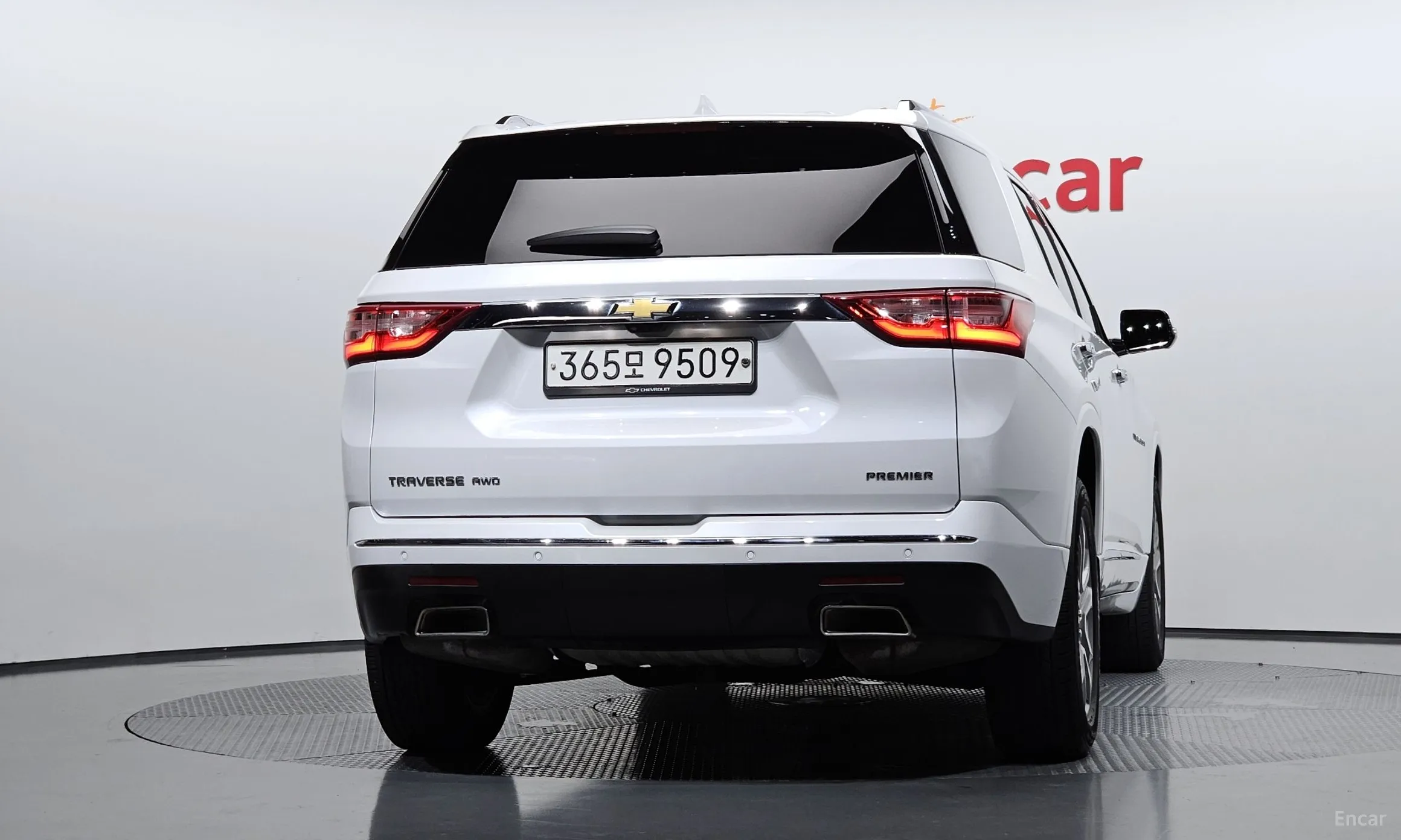 Chevrolet (GM Daewoo) Traverse превью 4