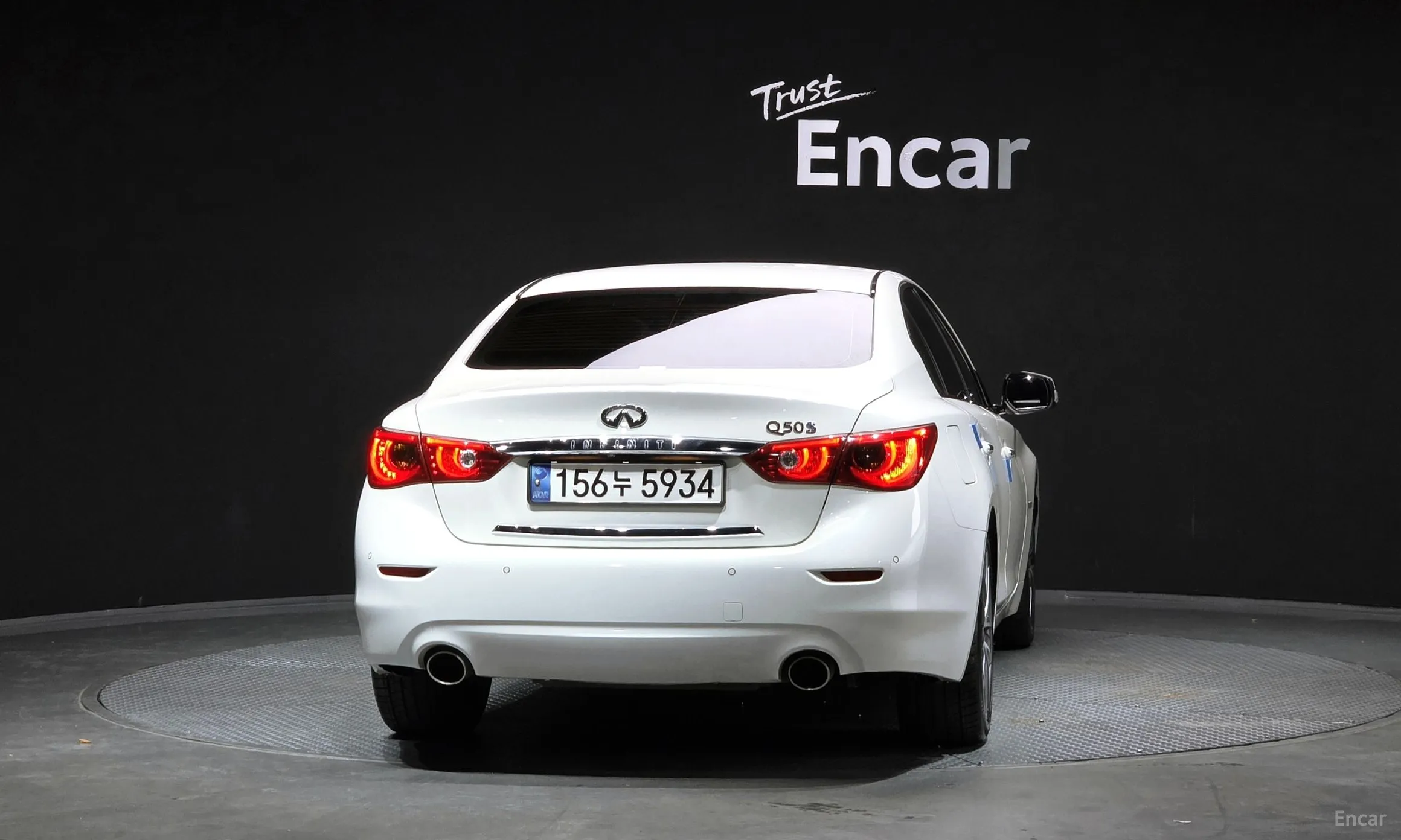 Infiniti Q50 превью 4