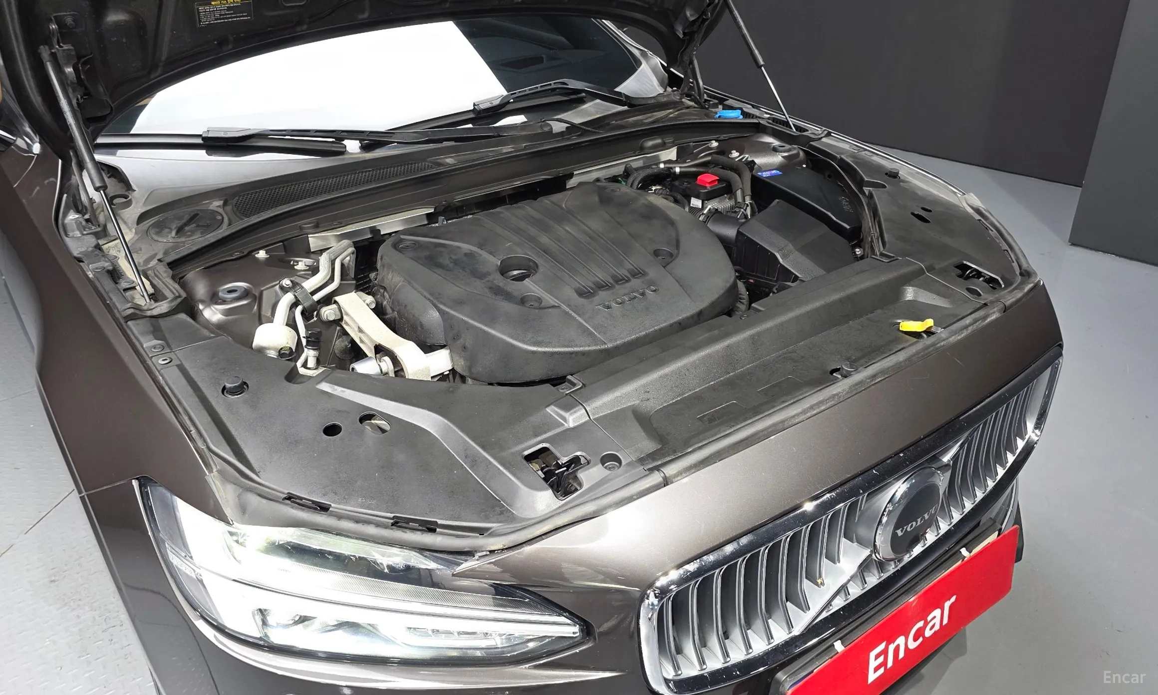 Volvo S90 превью 6