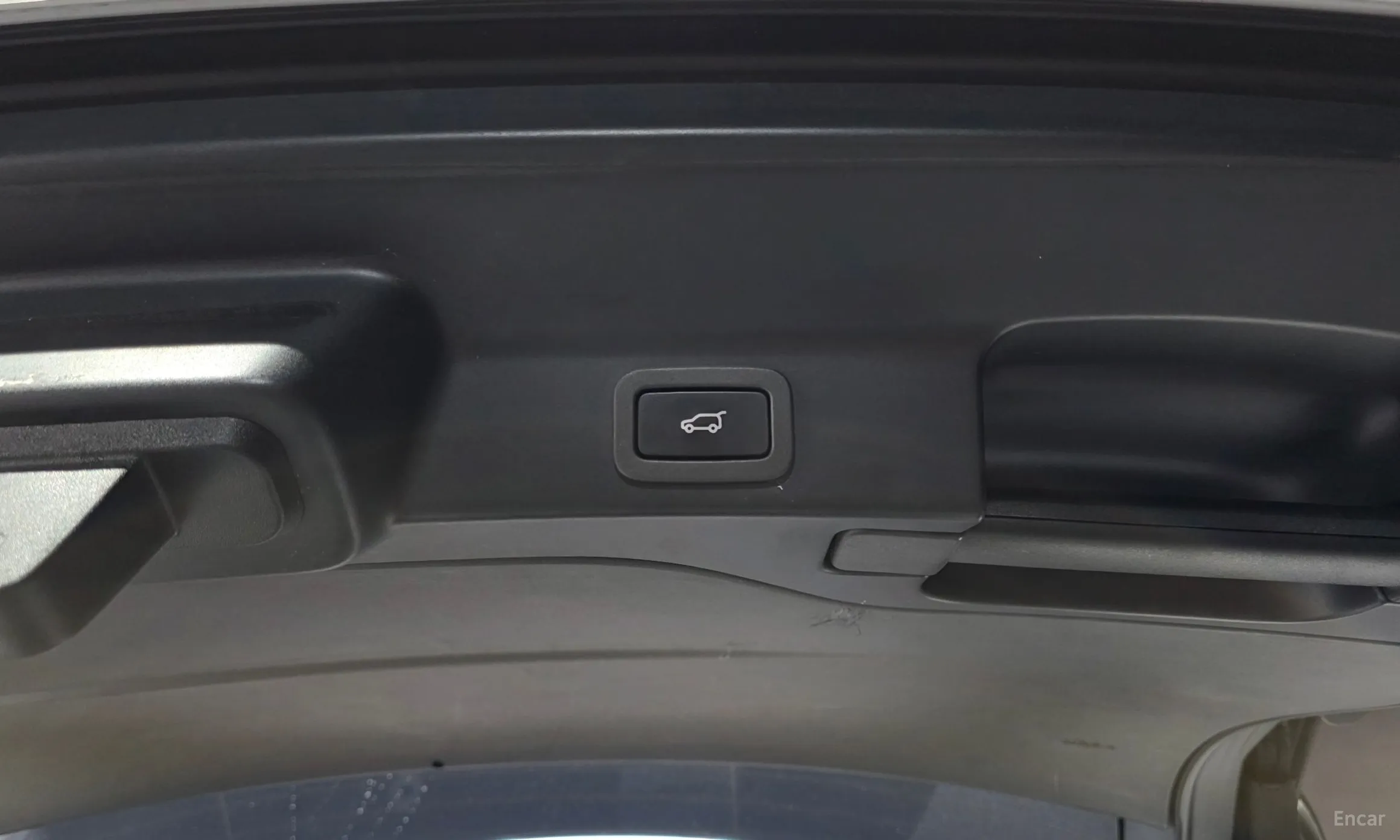Jaguar F-PACE превью 18