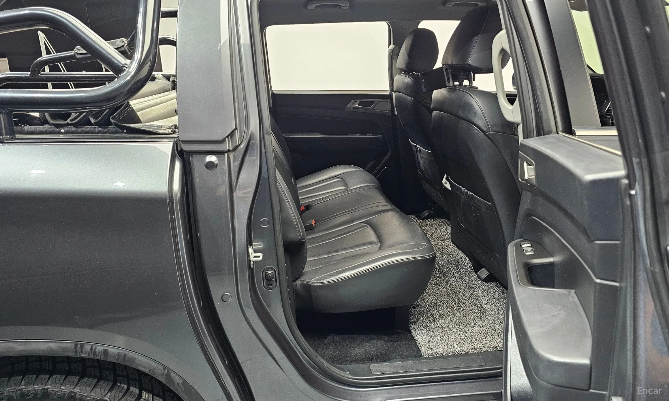 KG Mobility (SsangYong) Rexton Sports превью 11