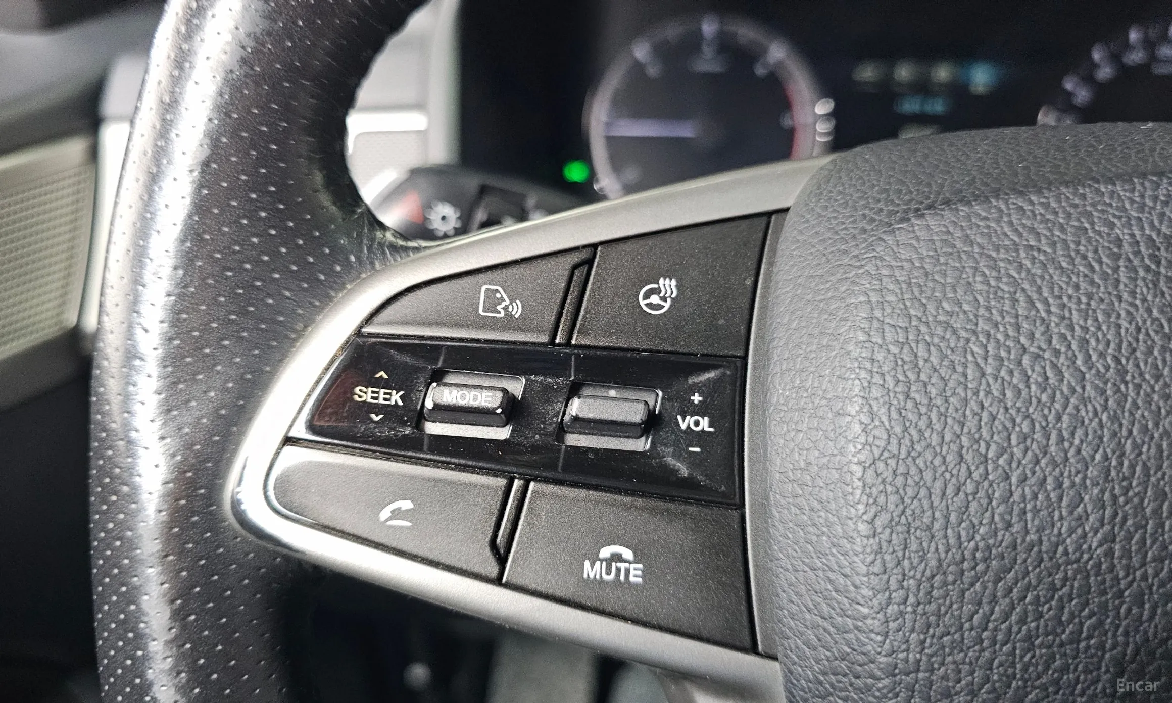 KG Mobility (SsangYong) Rexton Sports превью 17