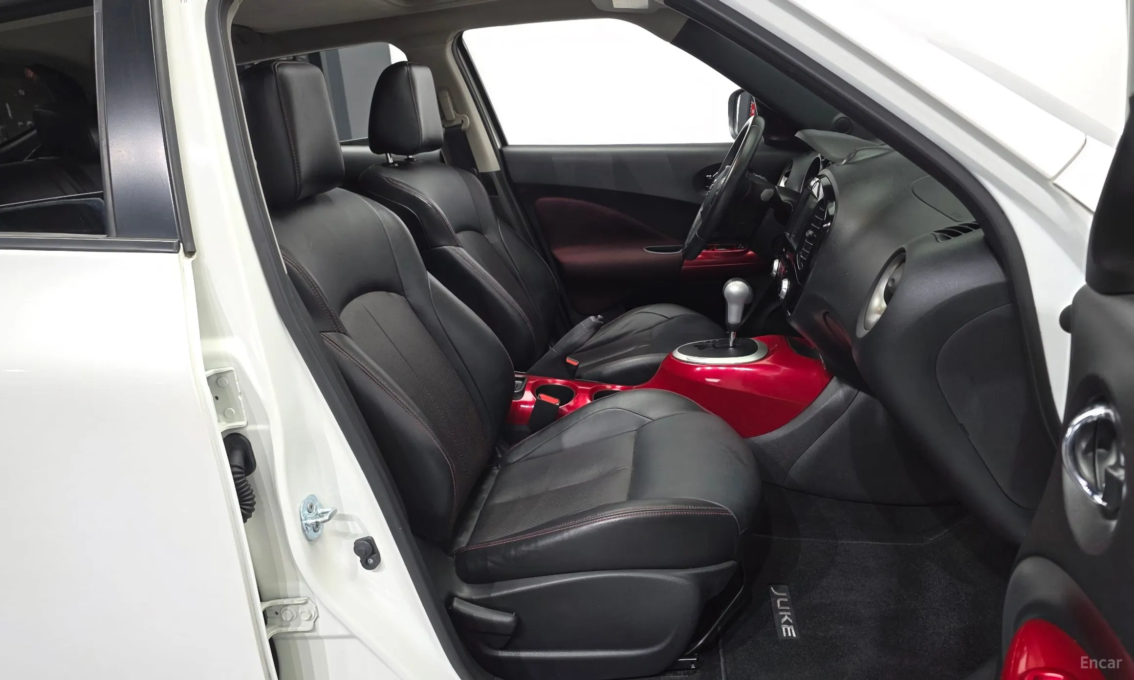 Nissan Juke превью 11
