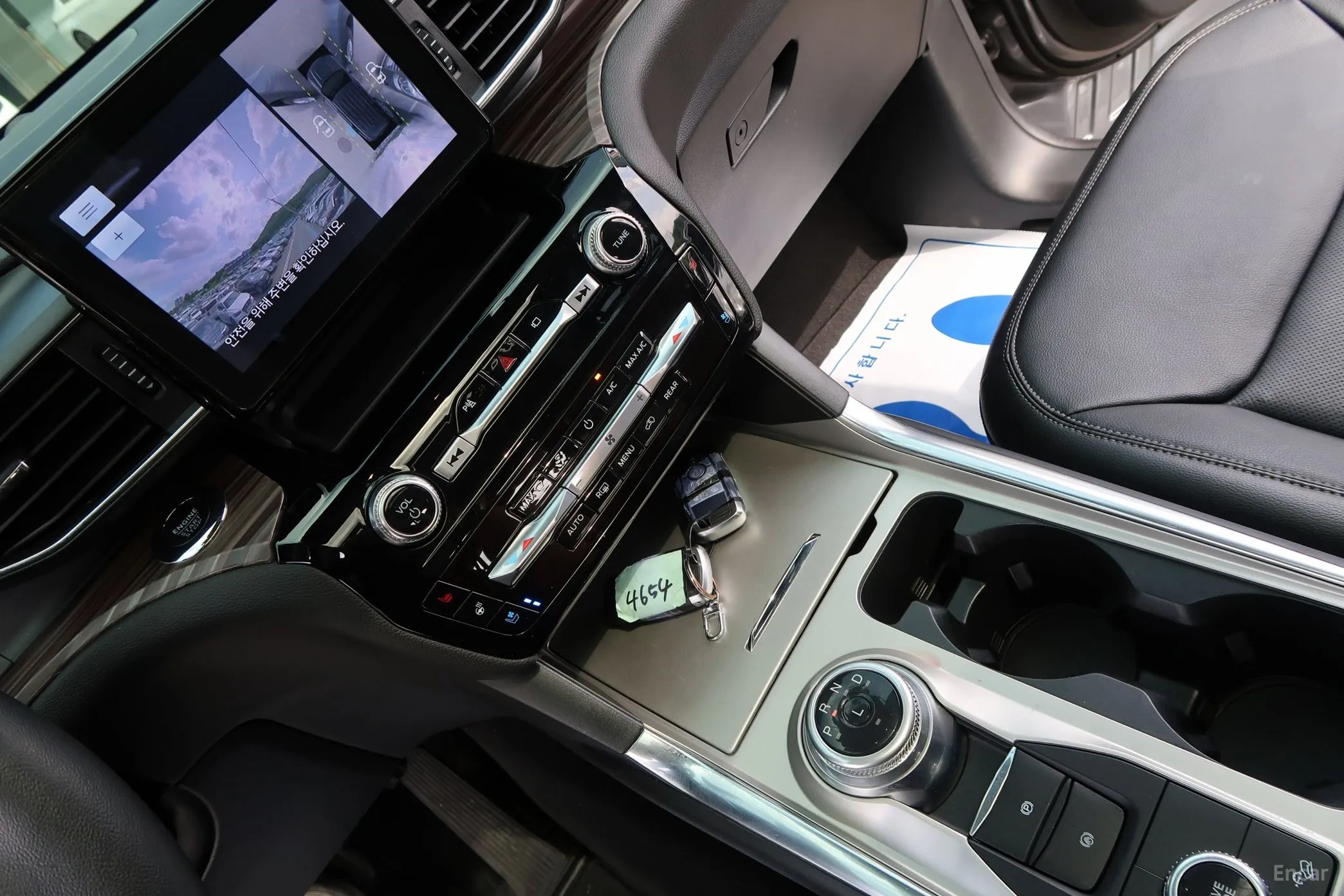 Ford Explorer 6th Generation превью 18