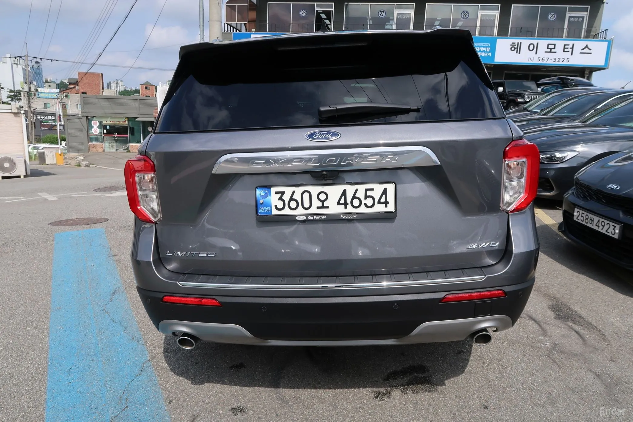 Ford Explorer 6th Generation превью 5