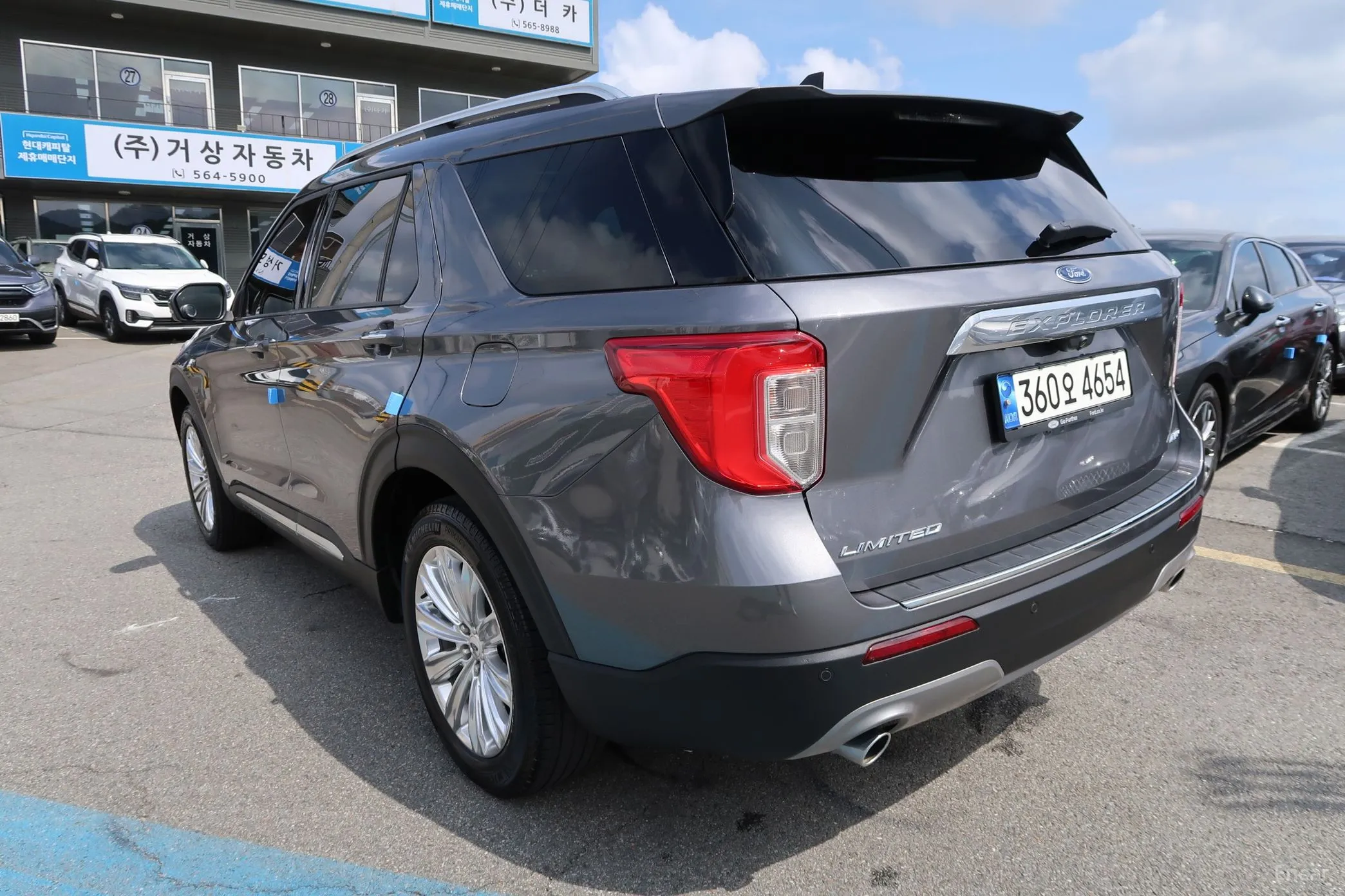Ford Explorer 6th Generation превью 6