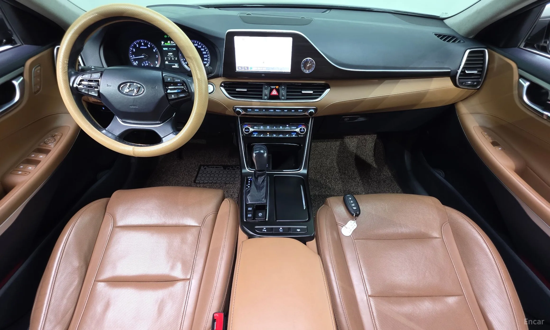 Hyundai Grandeur IG превью 7