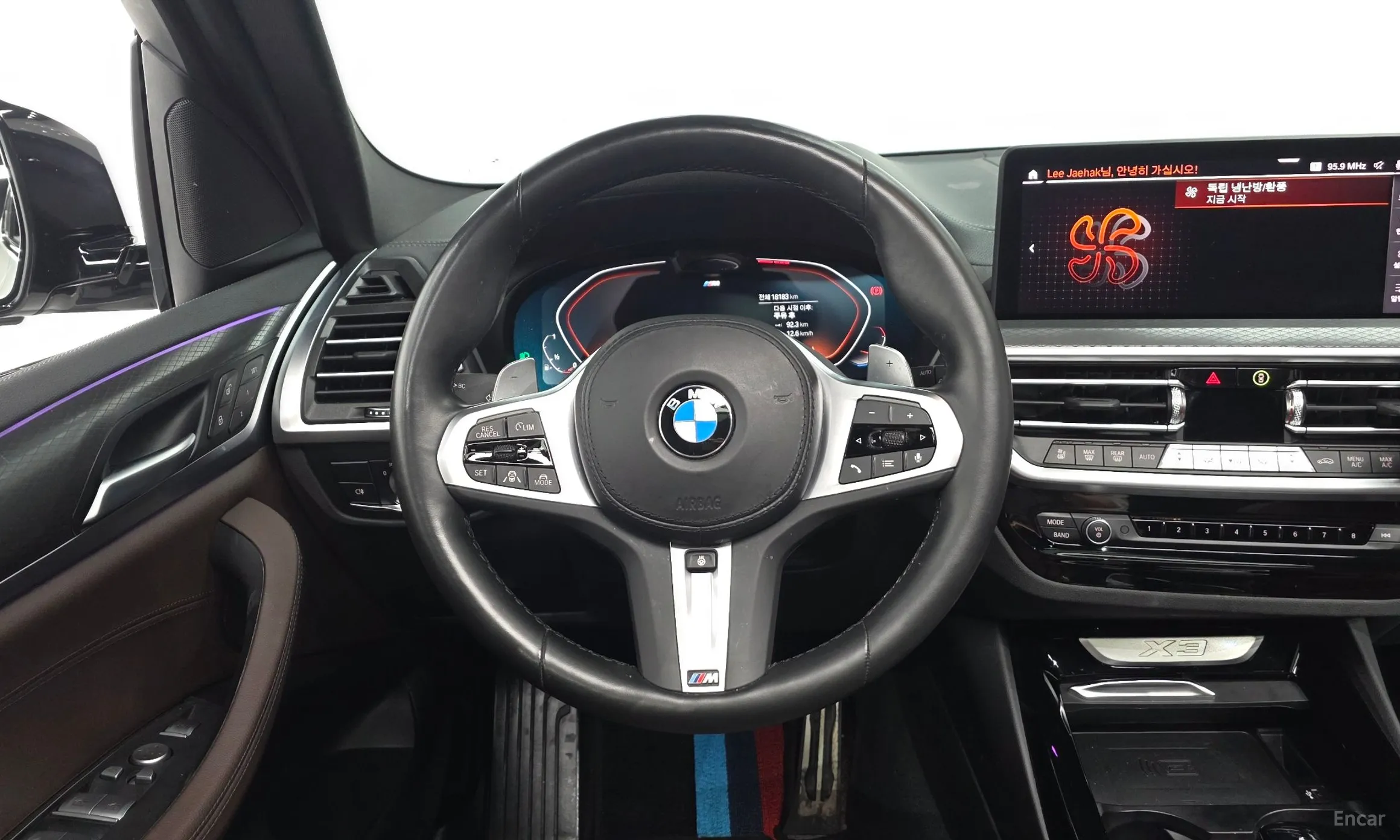 BMW X3 (G01) превью 12