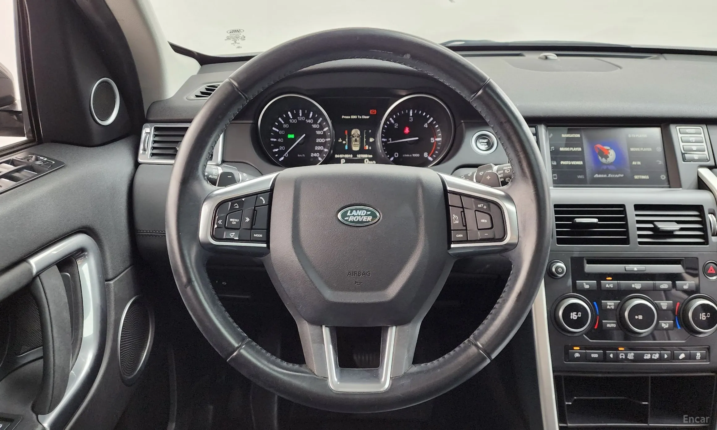 Land Rover Discovery Sports превью 12