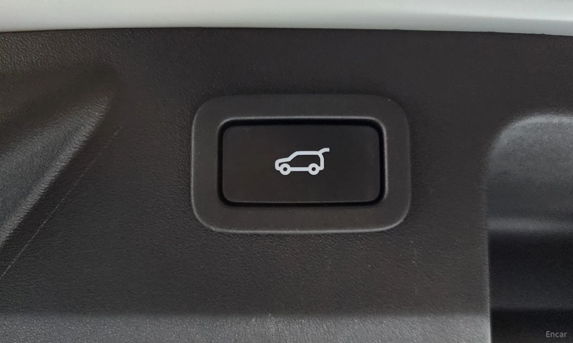 Land Rover Discovery Sports превью 16