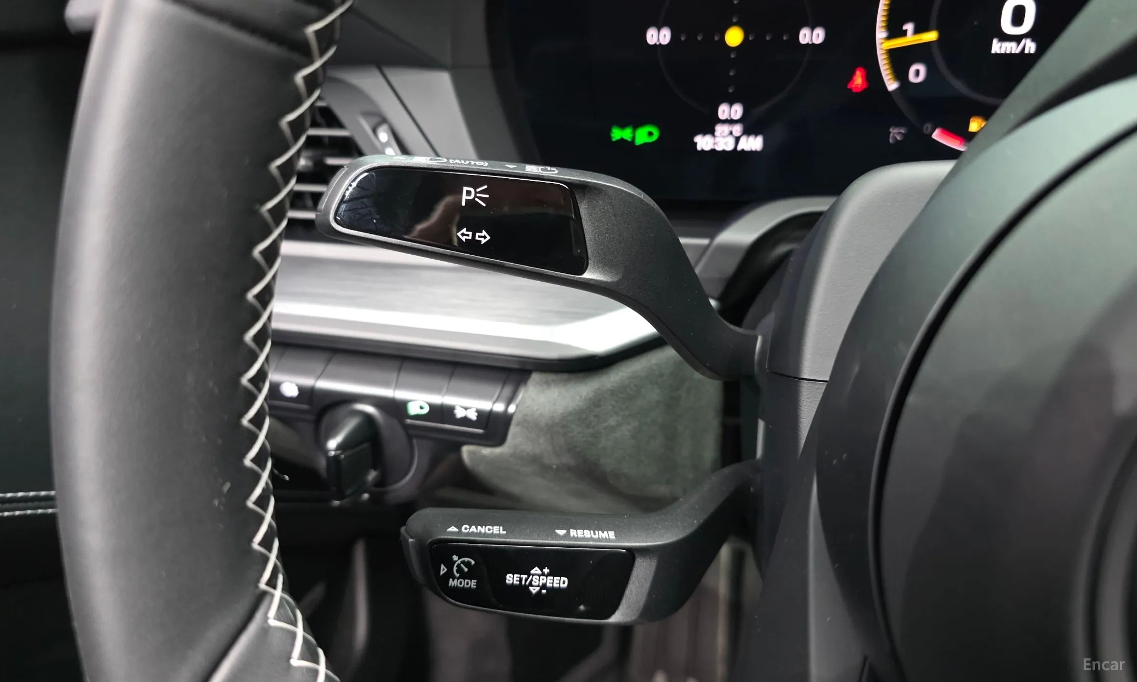 Porsche 911 (992) превью 17