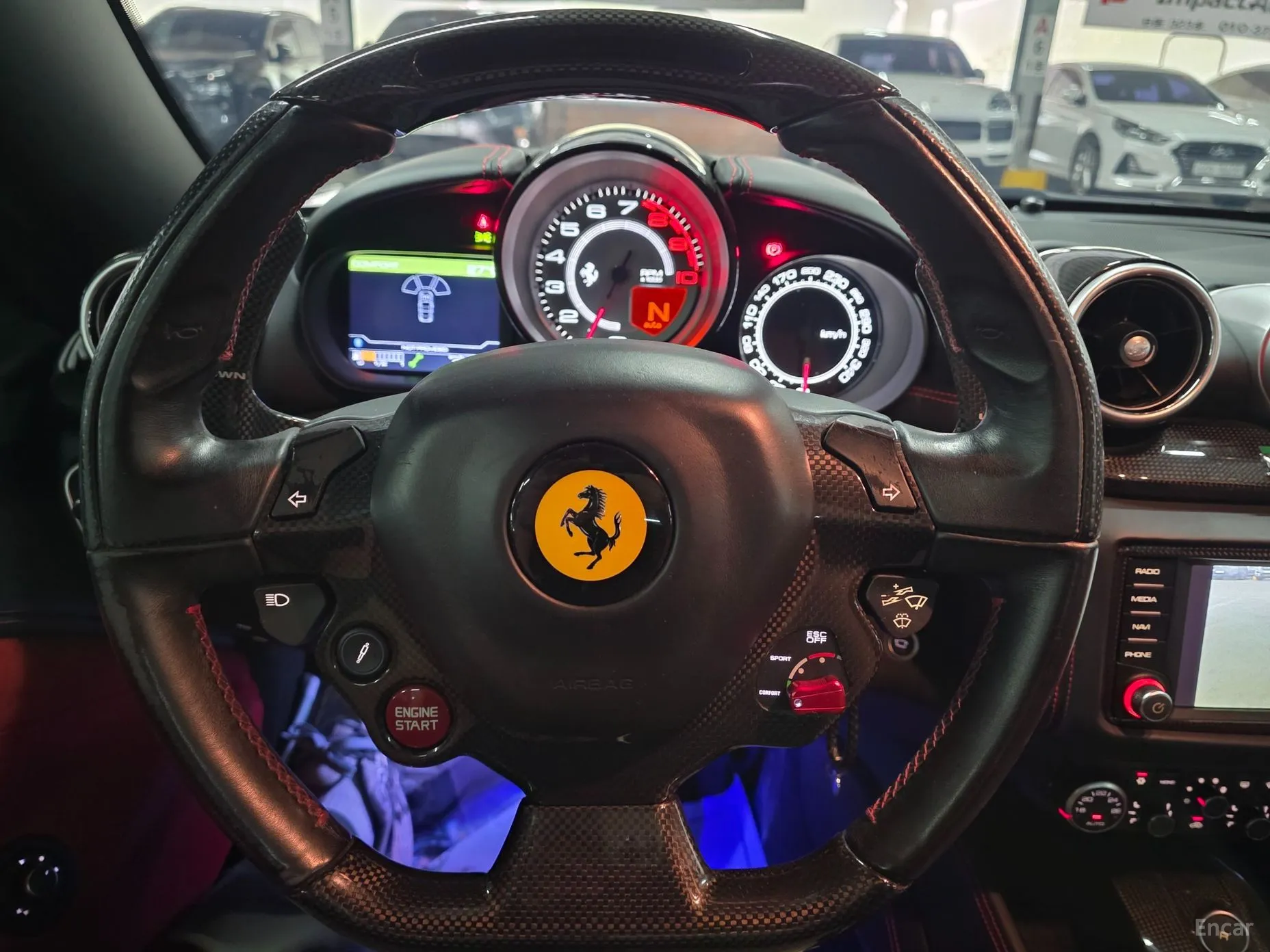 Ferrari California превью 15