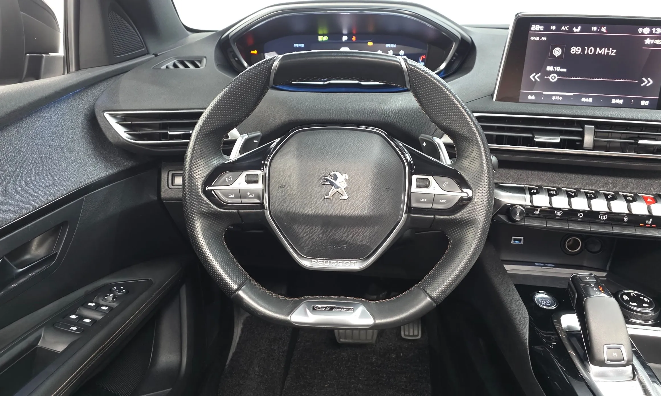 Peugeot 3008 2nd generation превью 12