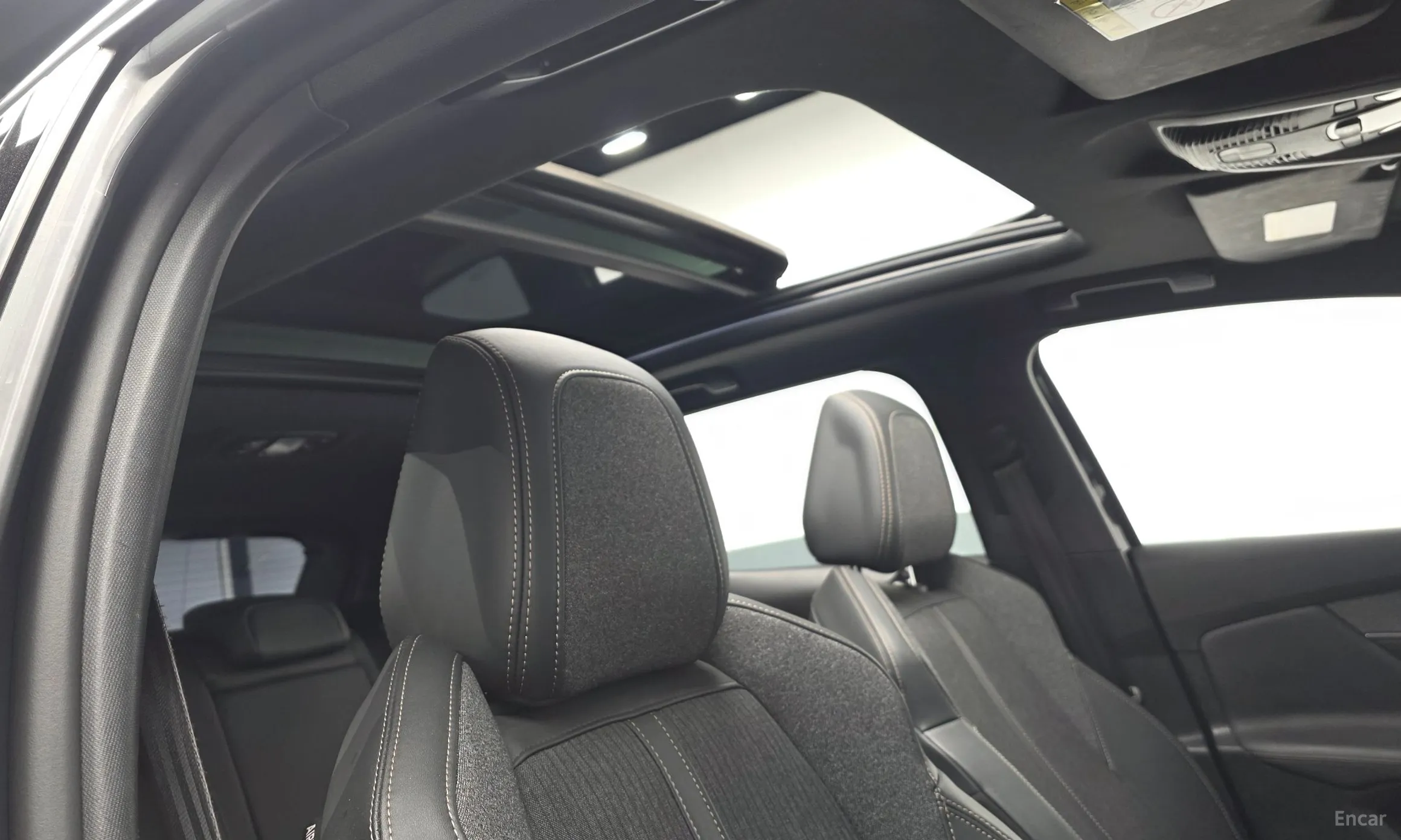 Peugeot 3008 2nd generation превью 16