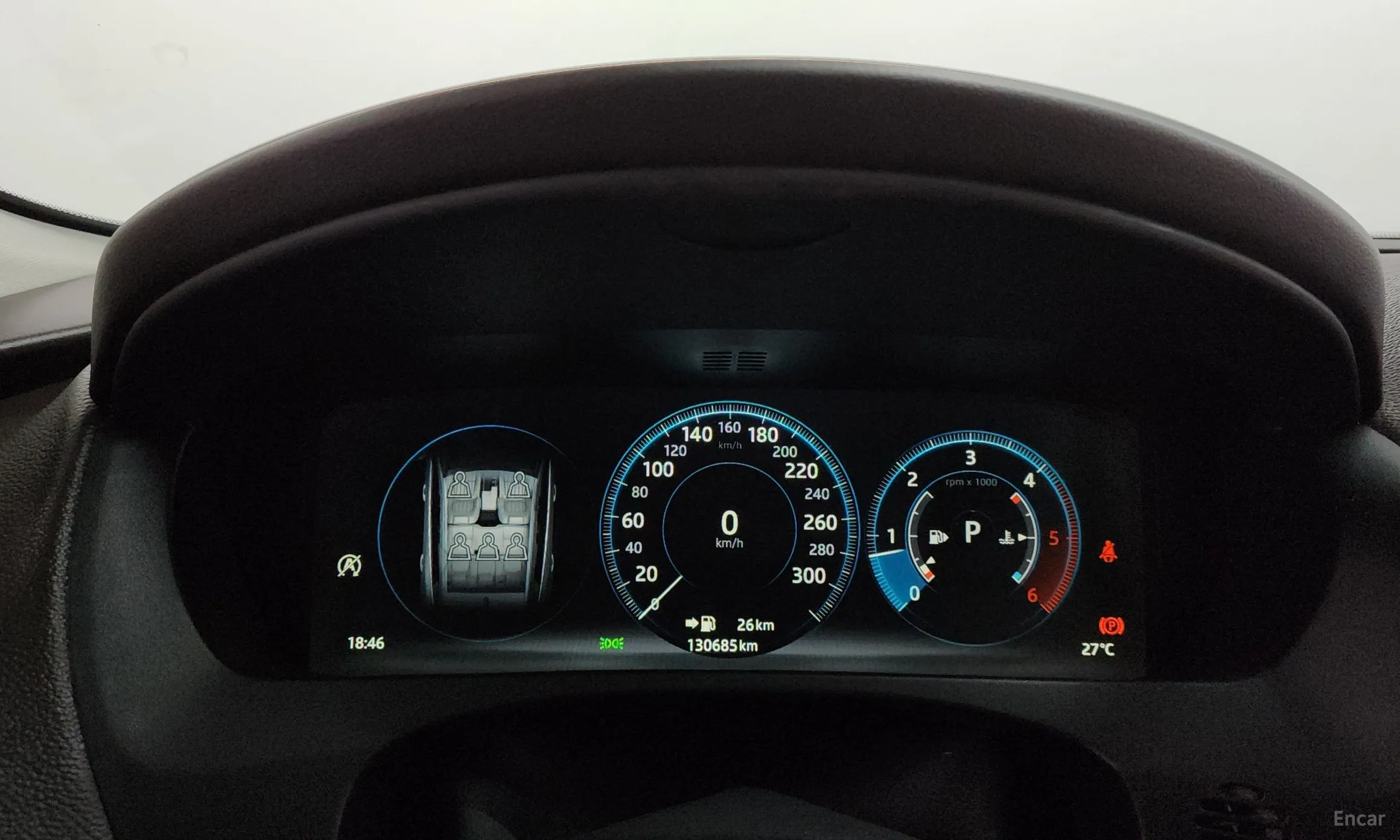 Jaguar F-PACE превью 8
