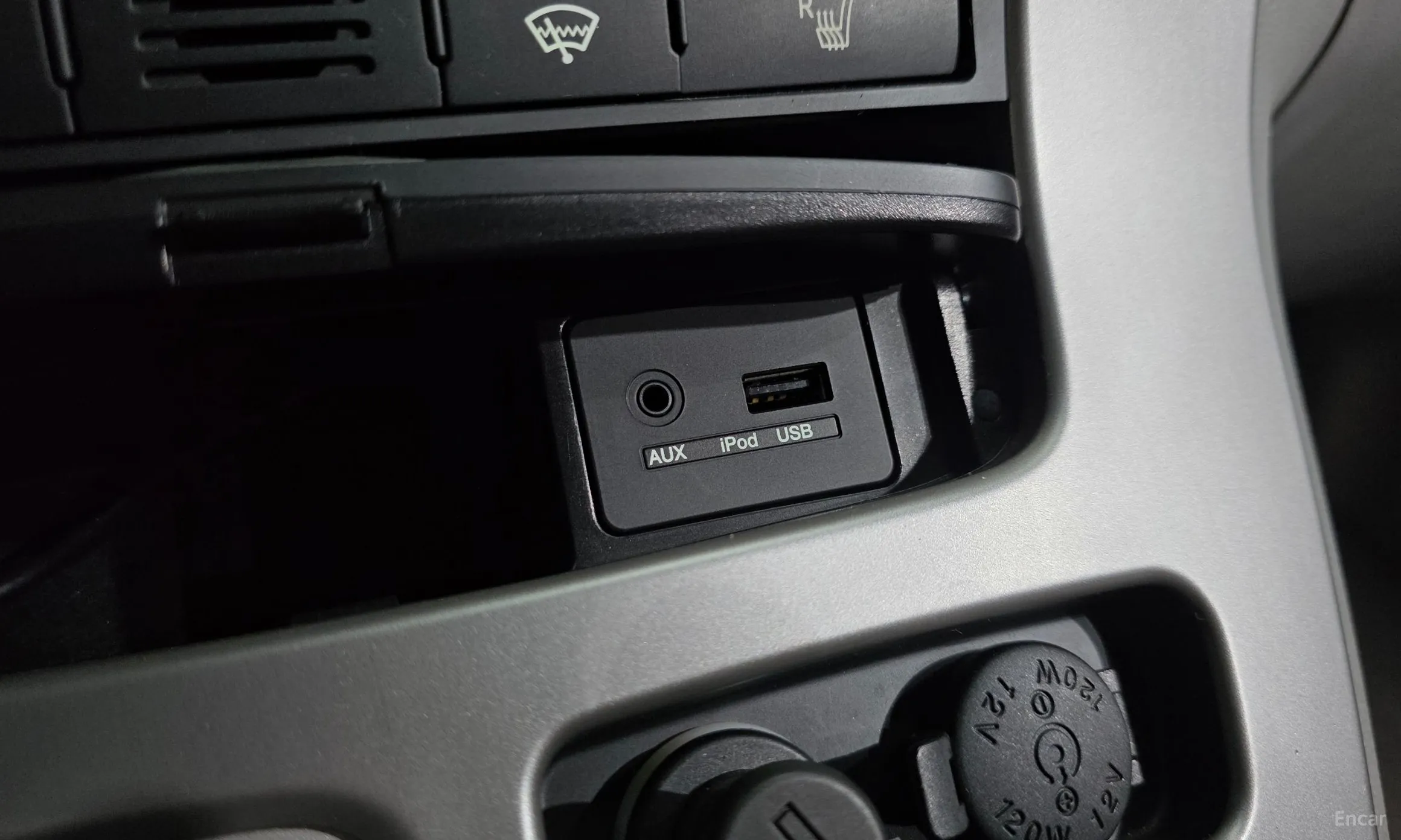 Kia Carnival R превью 13