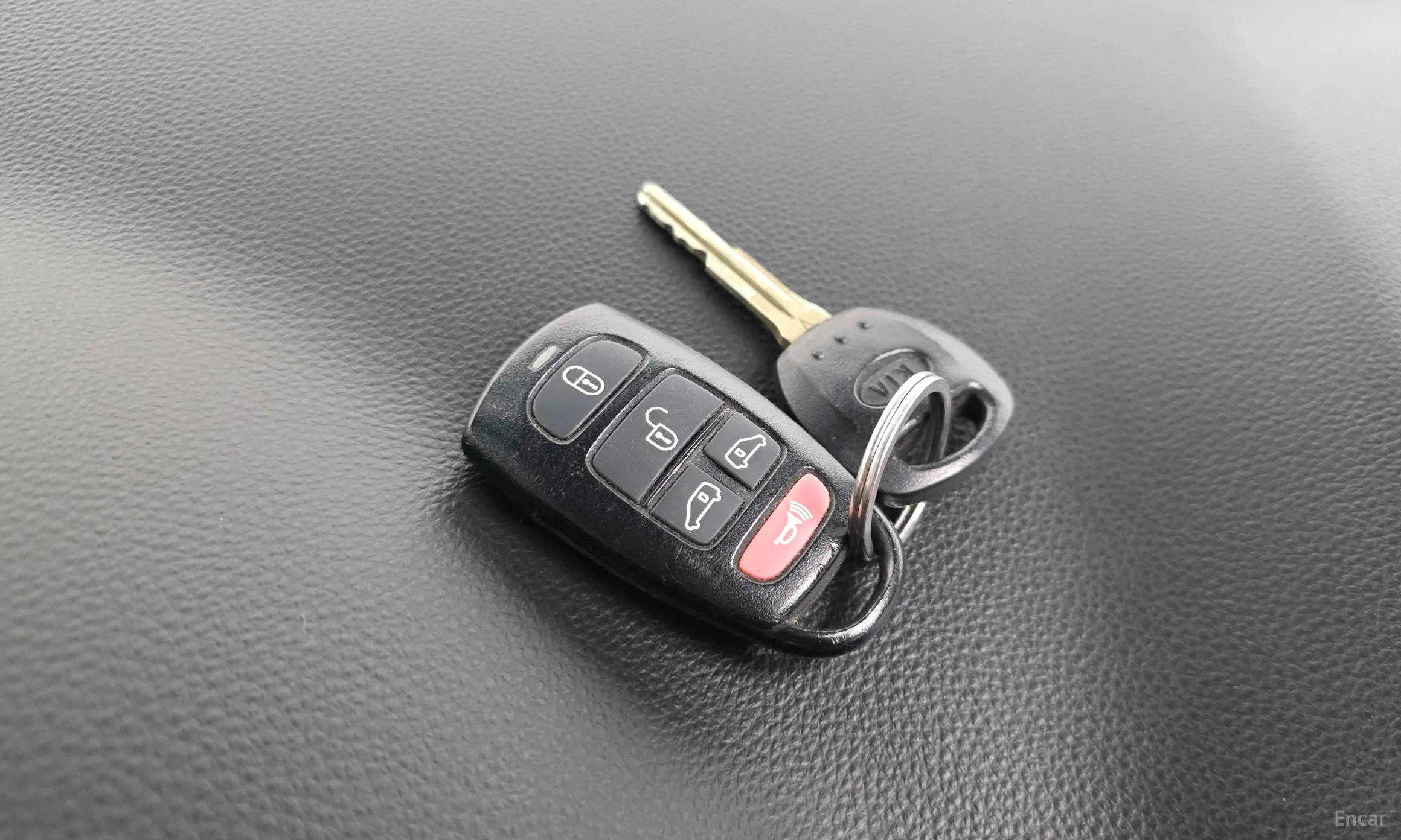 Kia Carnival R превью 17