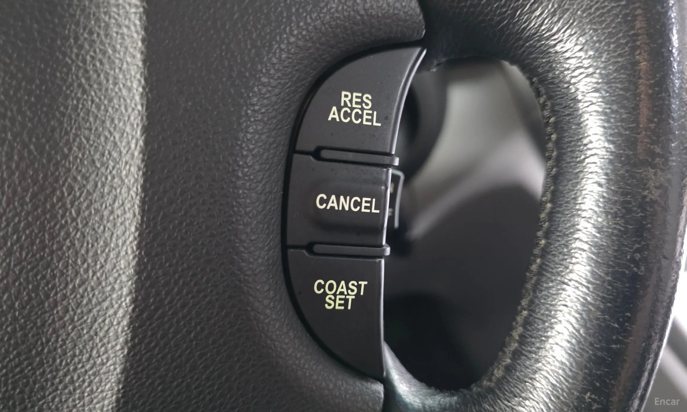 Kia Carnival R превью 19