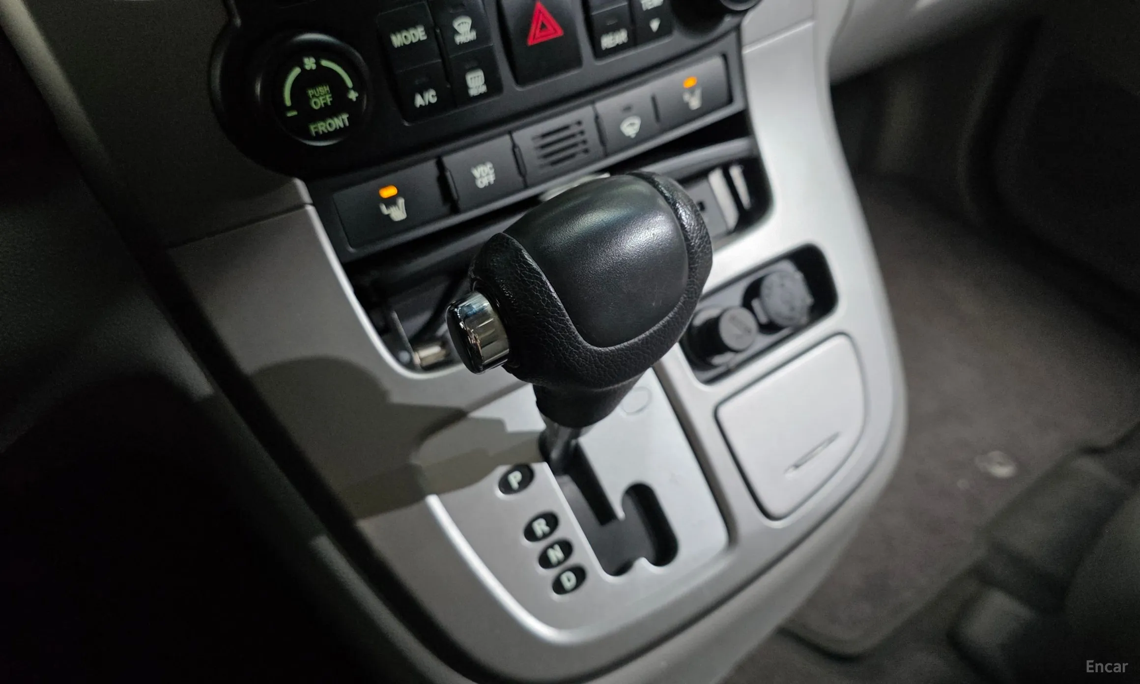 Kia Carnival R превью 9