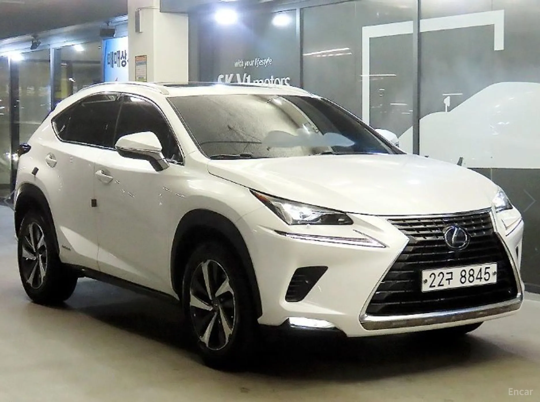 Lexus NX300h