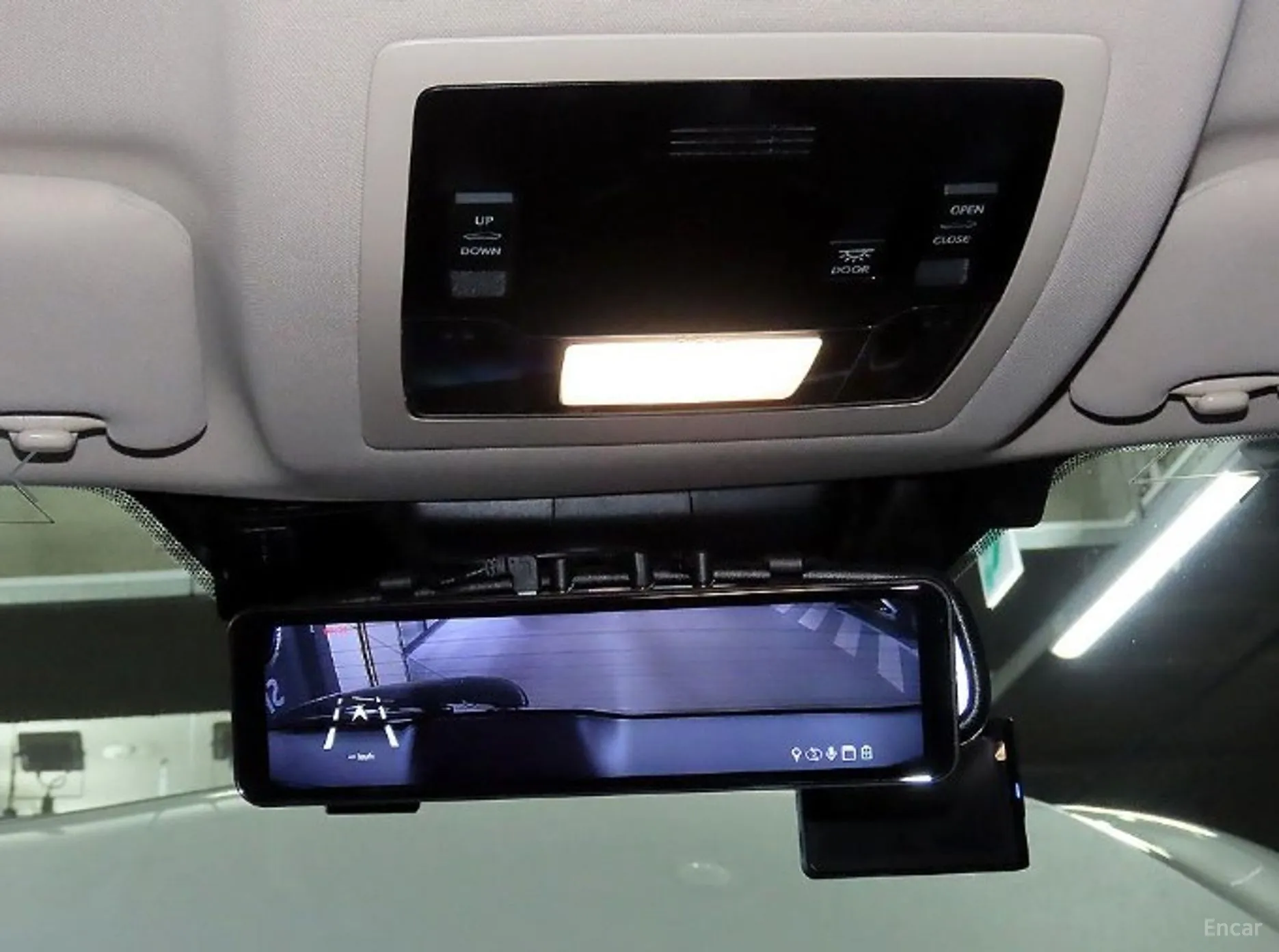 Lexus NX300h превью 15
