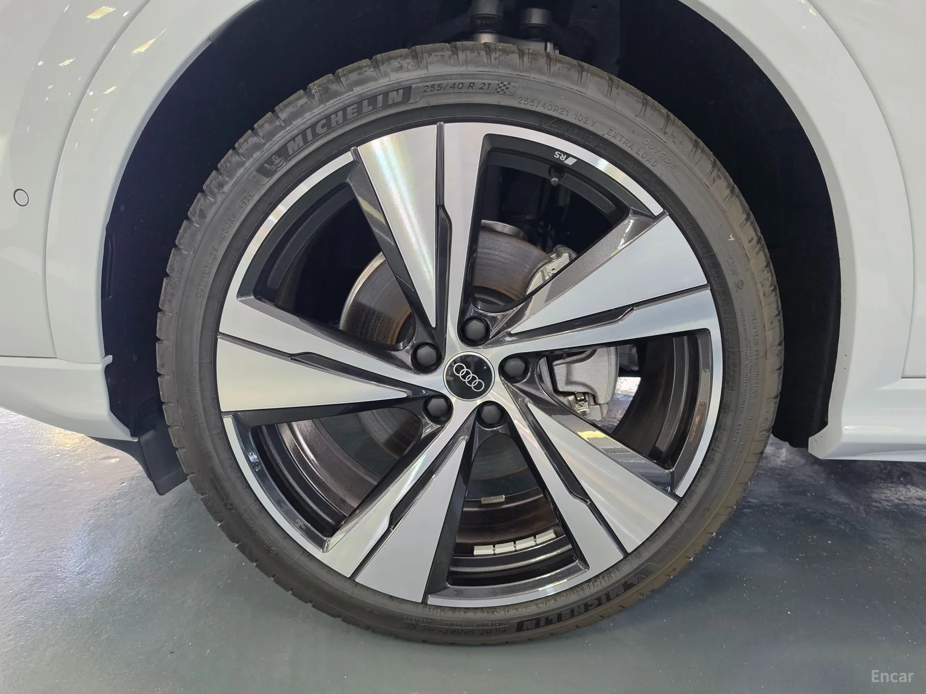 Audi Q5 (80a) превью 5