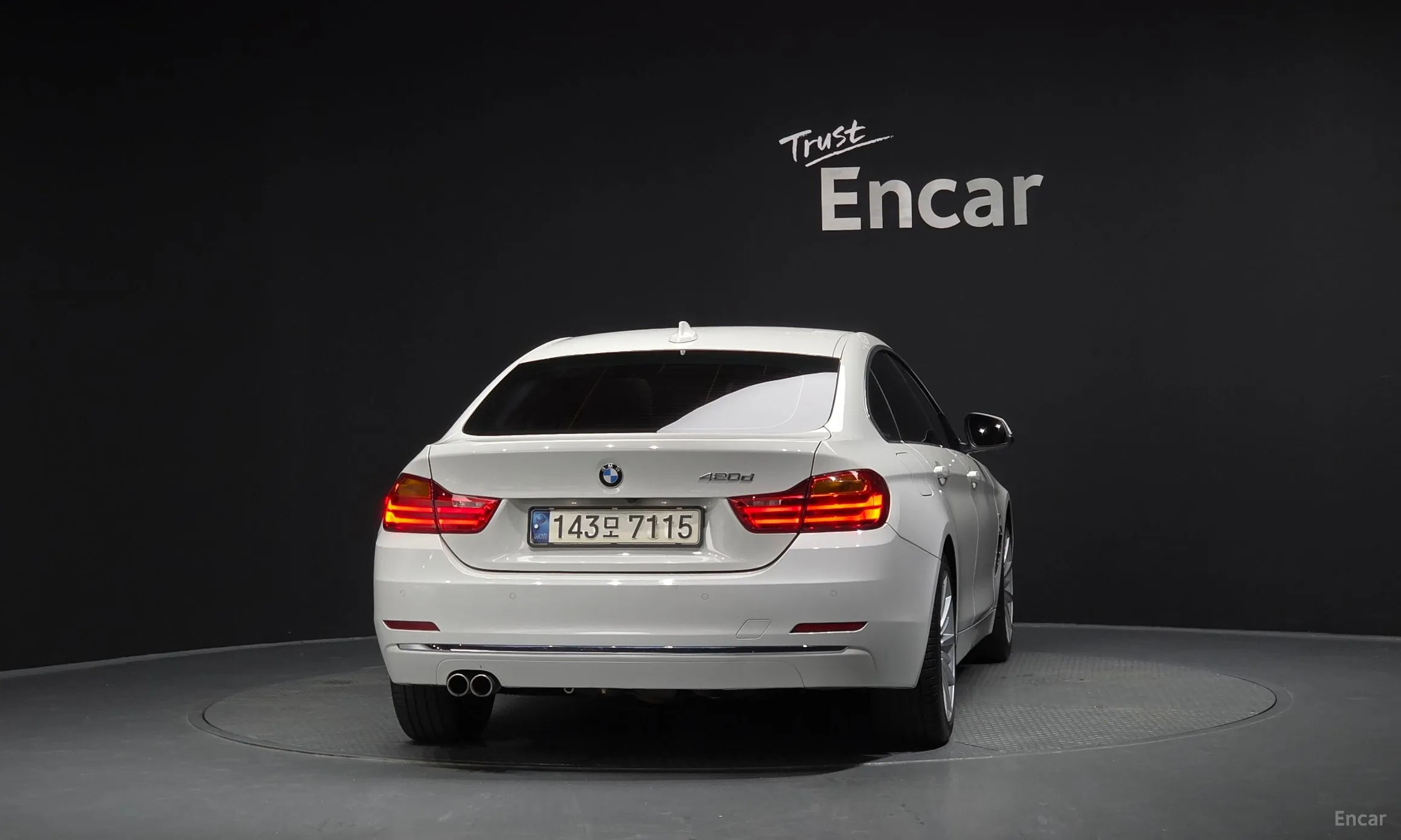 BMW Series 4 (F32) превью 4