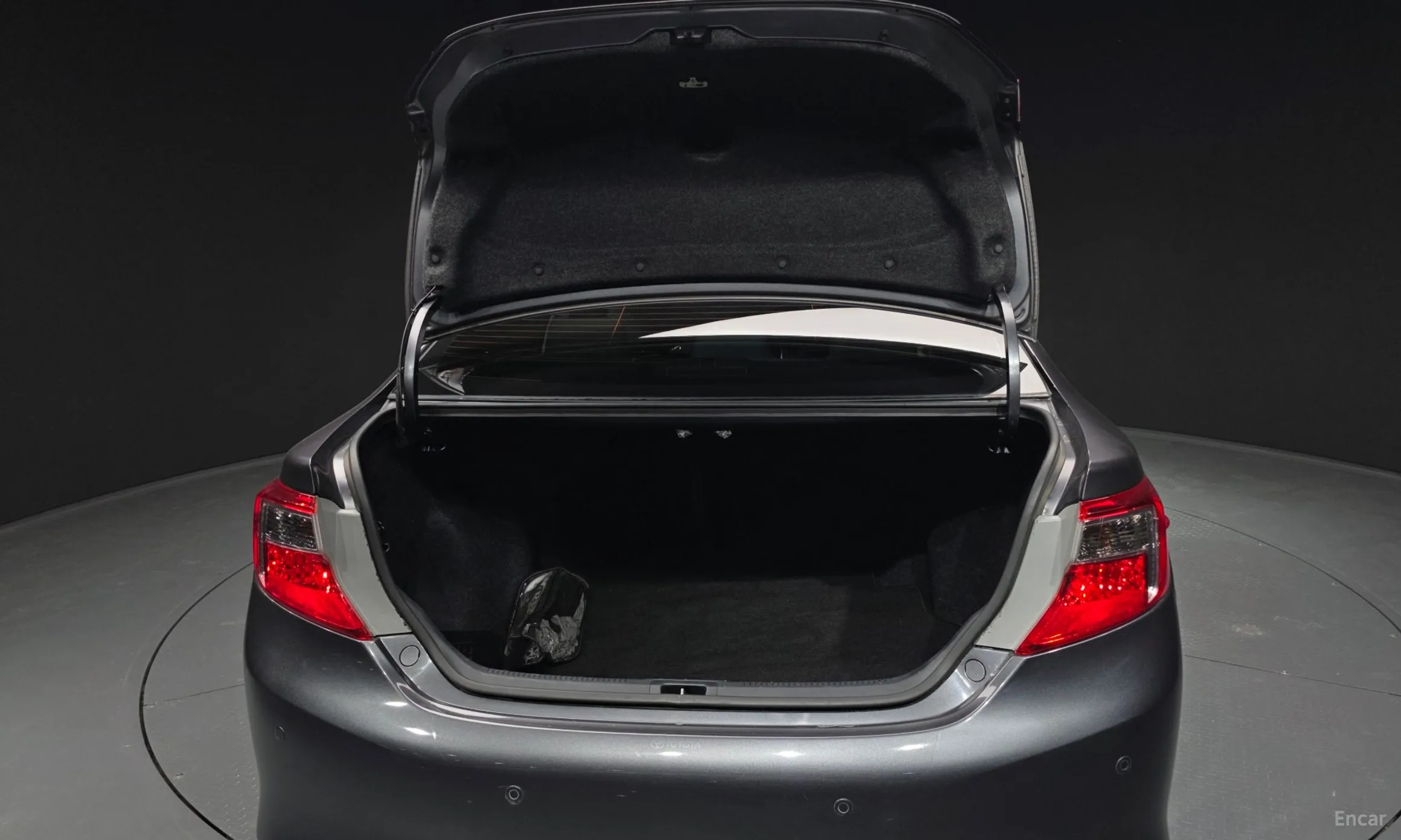 Toyota New Camry превью 18
