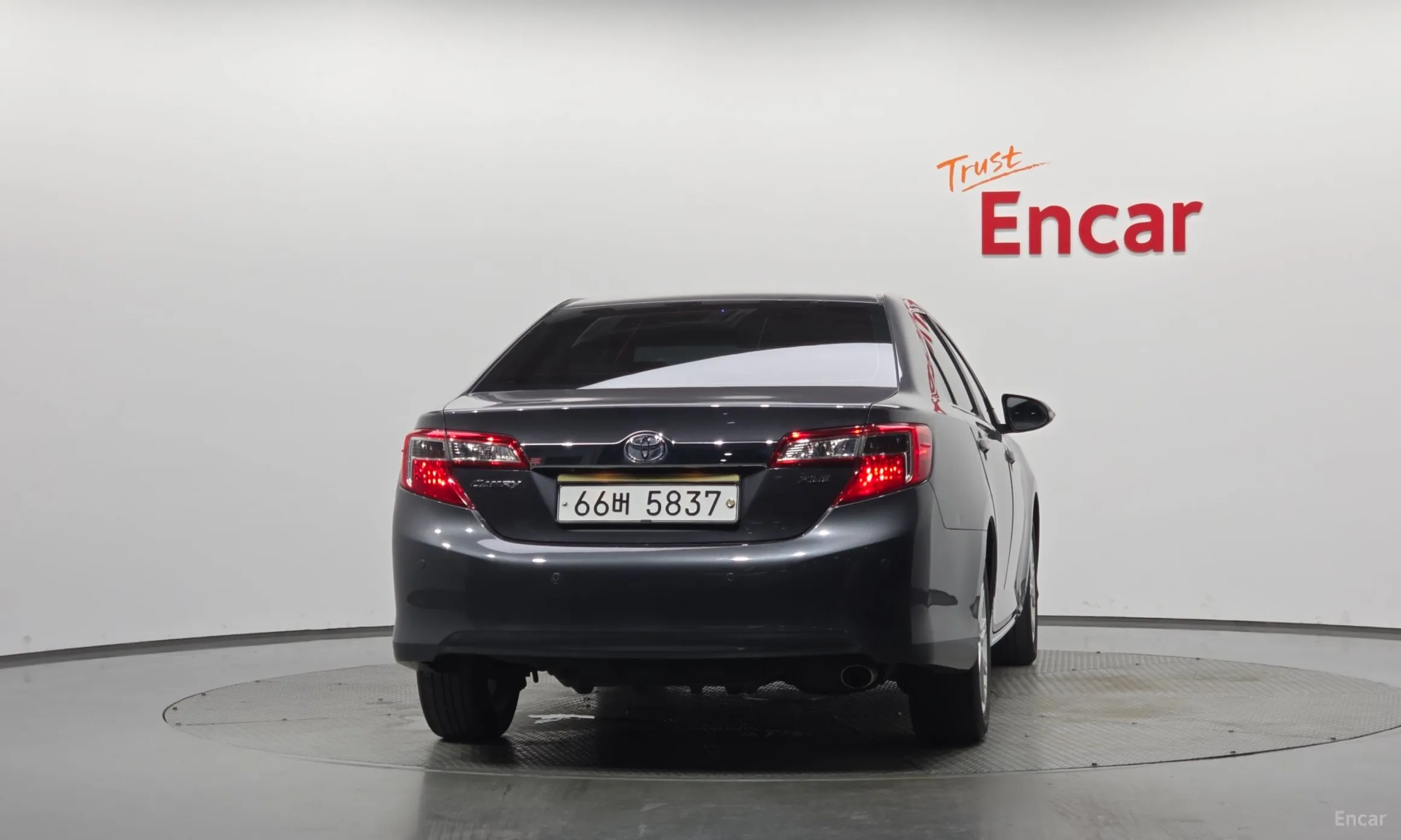 Toyota New Camry превью 4