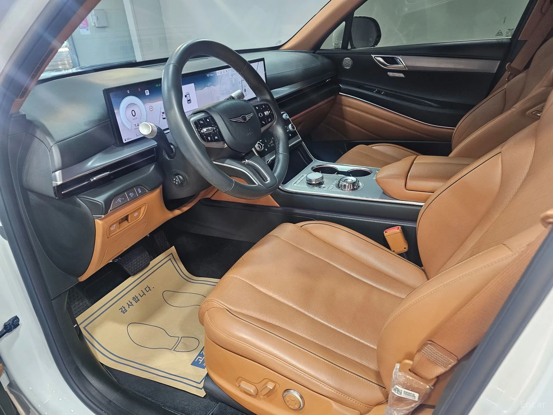Genesis GV80 превью 8