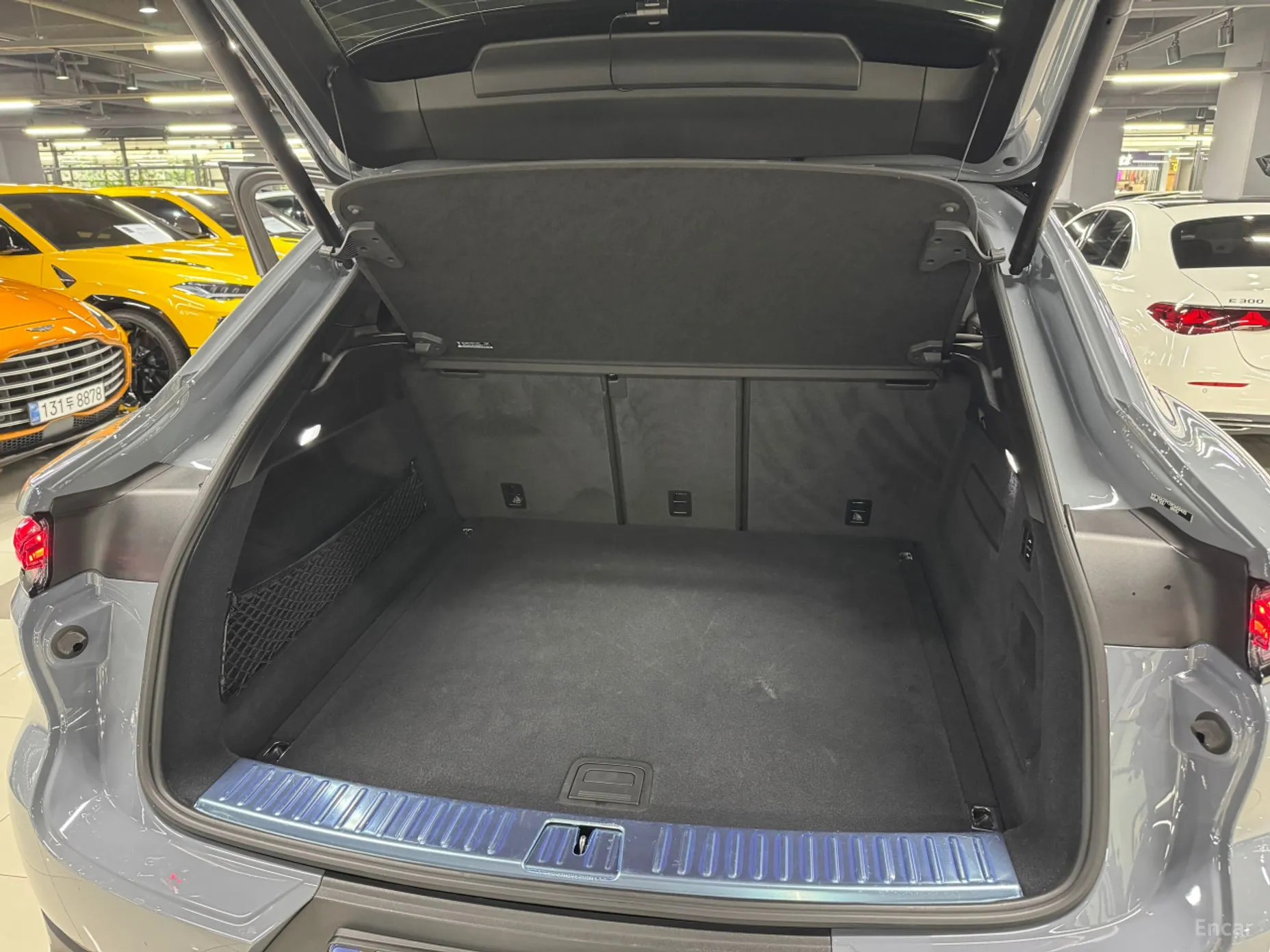 Porsche Cayenne (PO536) превью 14