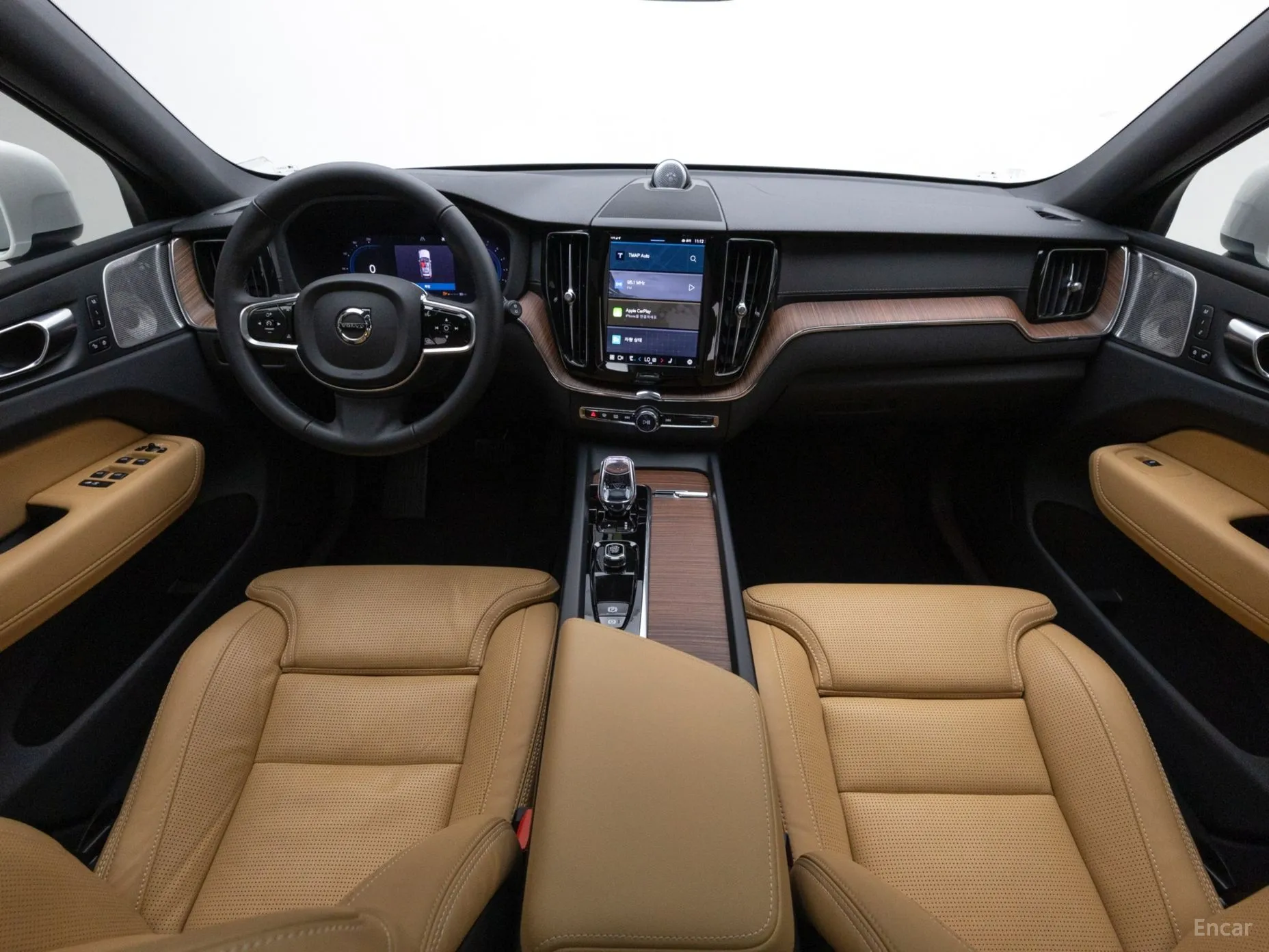 Volvo XC60 Gen 2 превью 8
